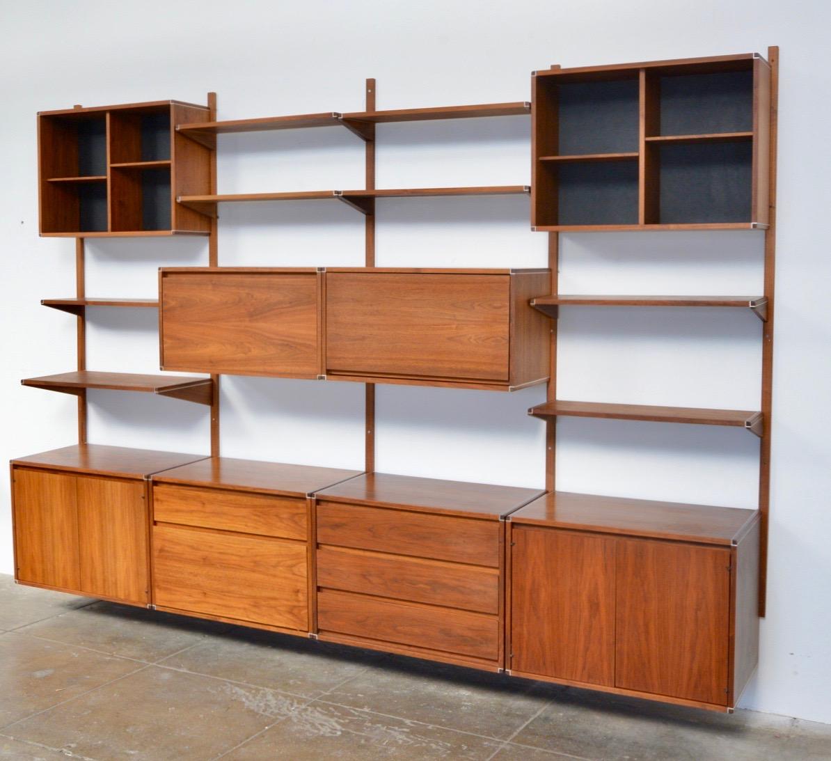 Mid-Century Modern Gerald McCabe Barzilay Wall Unit For Sale