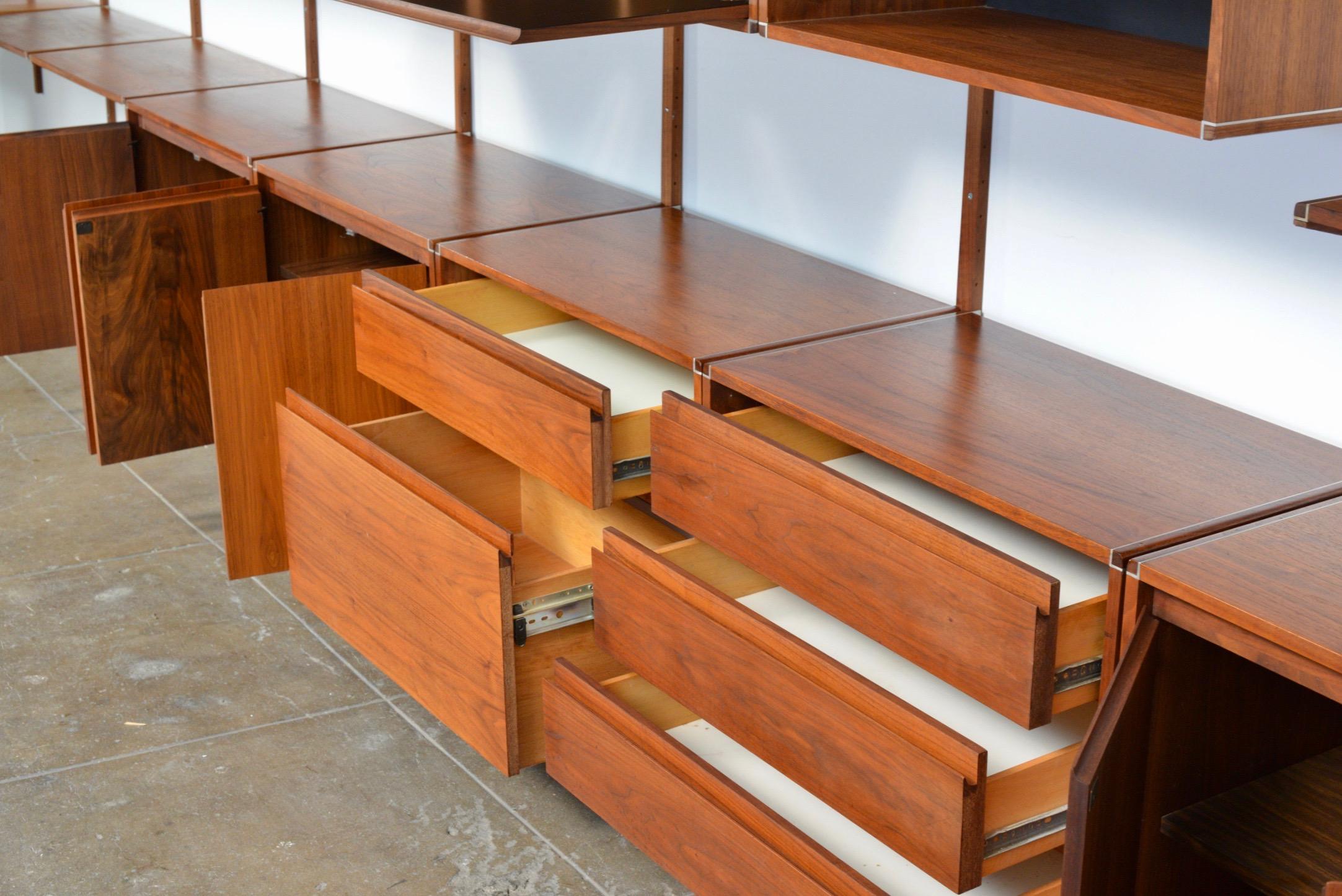 Late 20th Century Gerald McCabe Barzilay Wall Unit For Sale