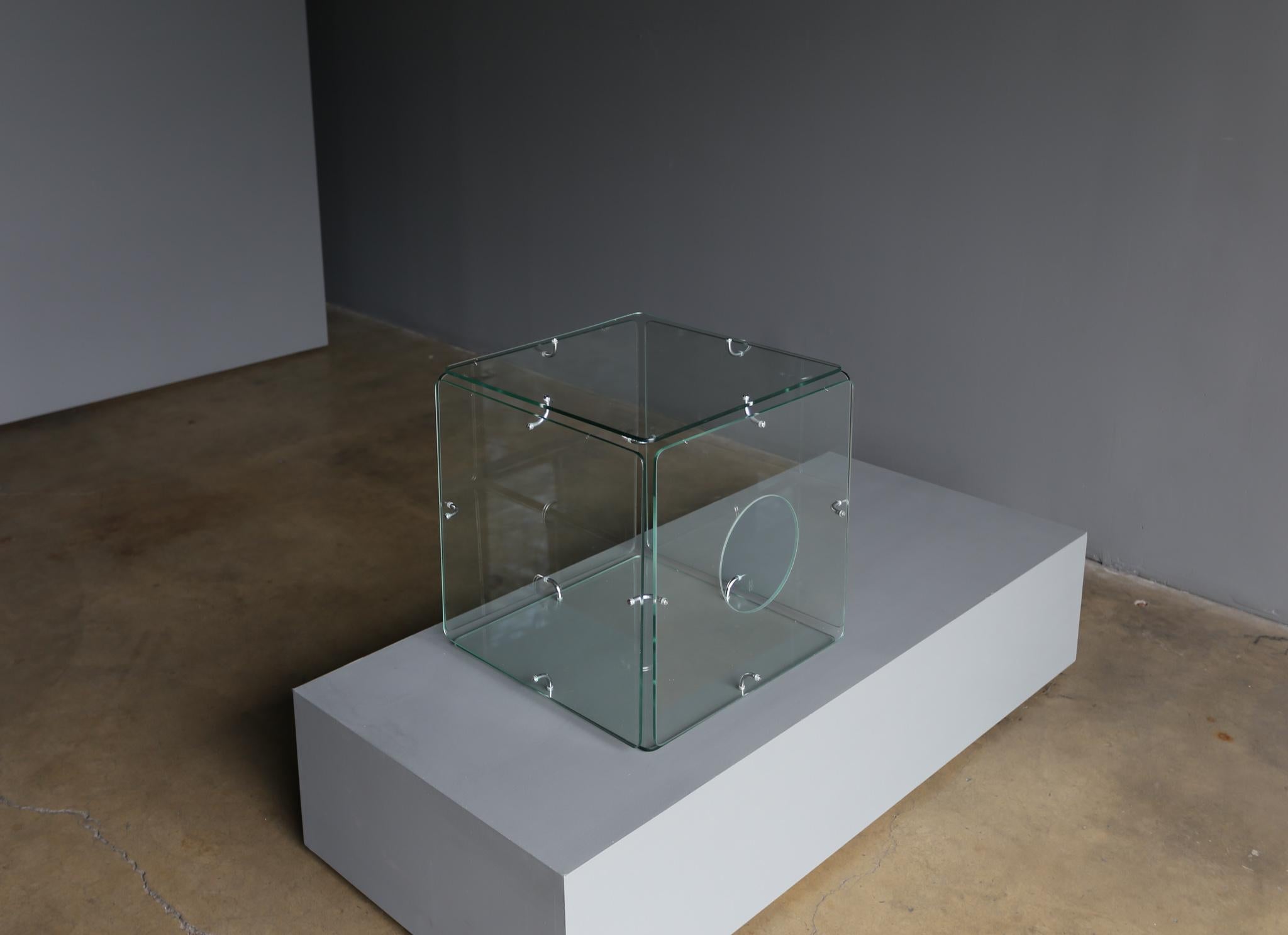 Gerald McCabe Glass Cube Table for Eon, circa 1965 1