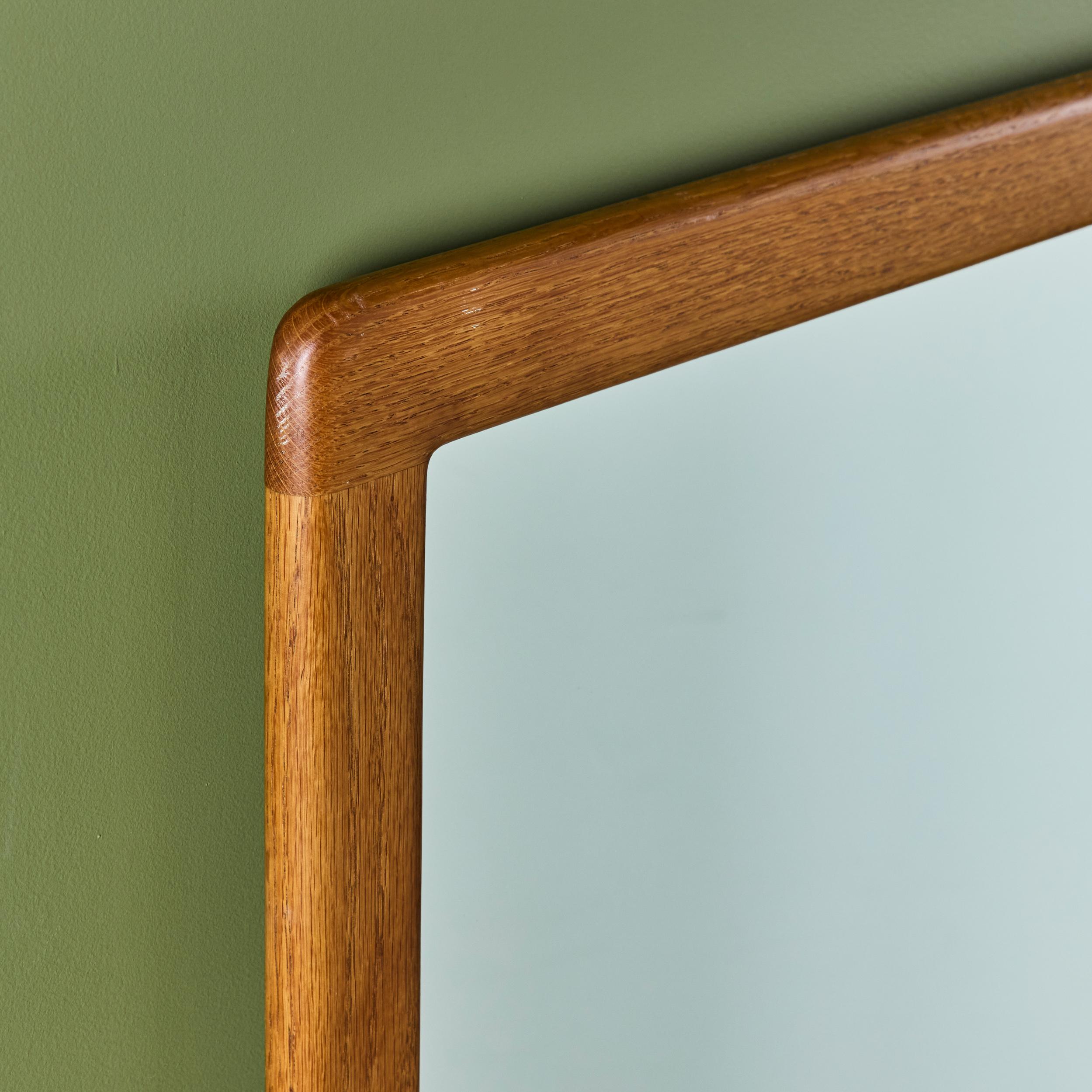 Gerald McCabe Oversized Oak Wall Mirror in vendita 4