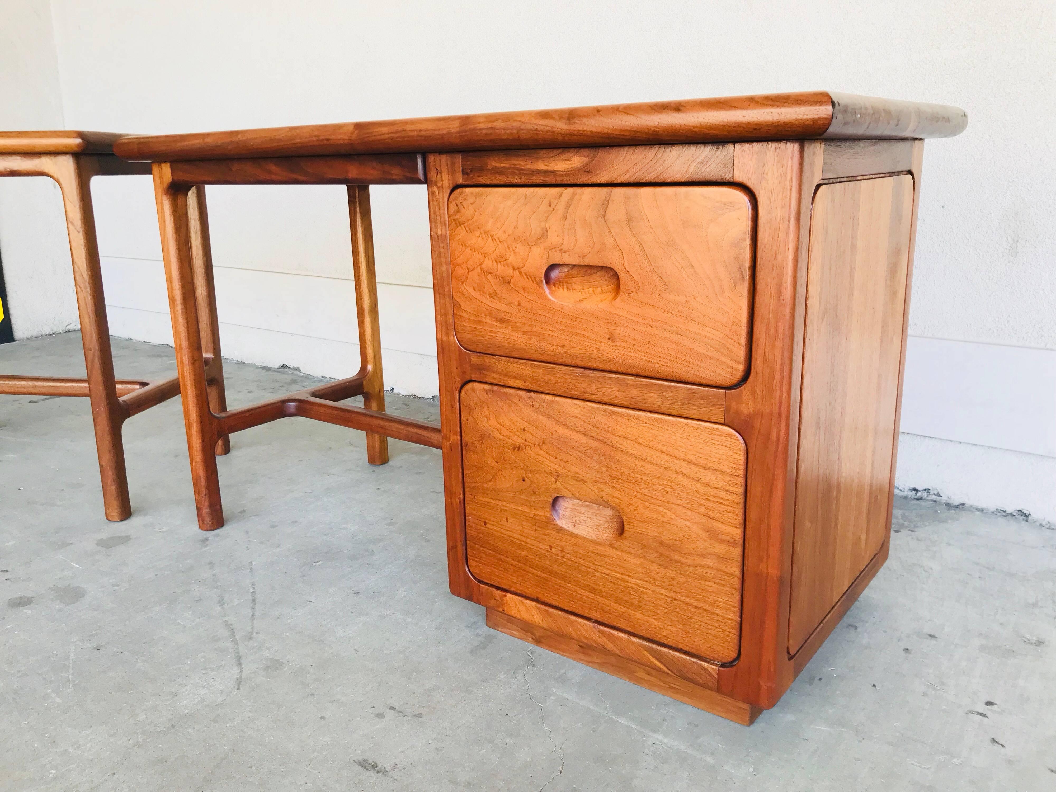 American Gerald McCabe Studio Design Shedua Wood Desk with Return Table