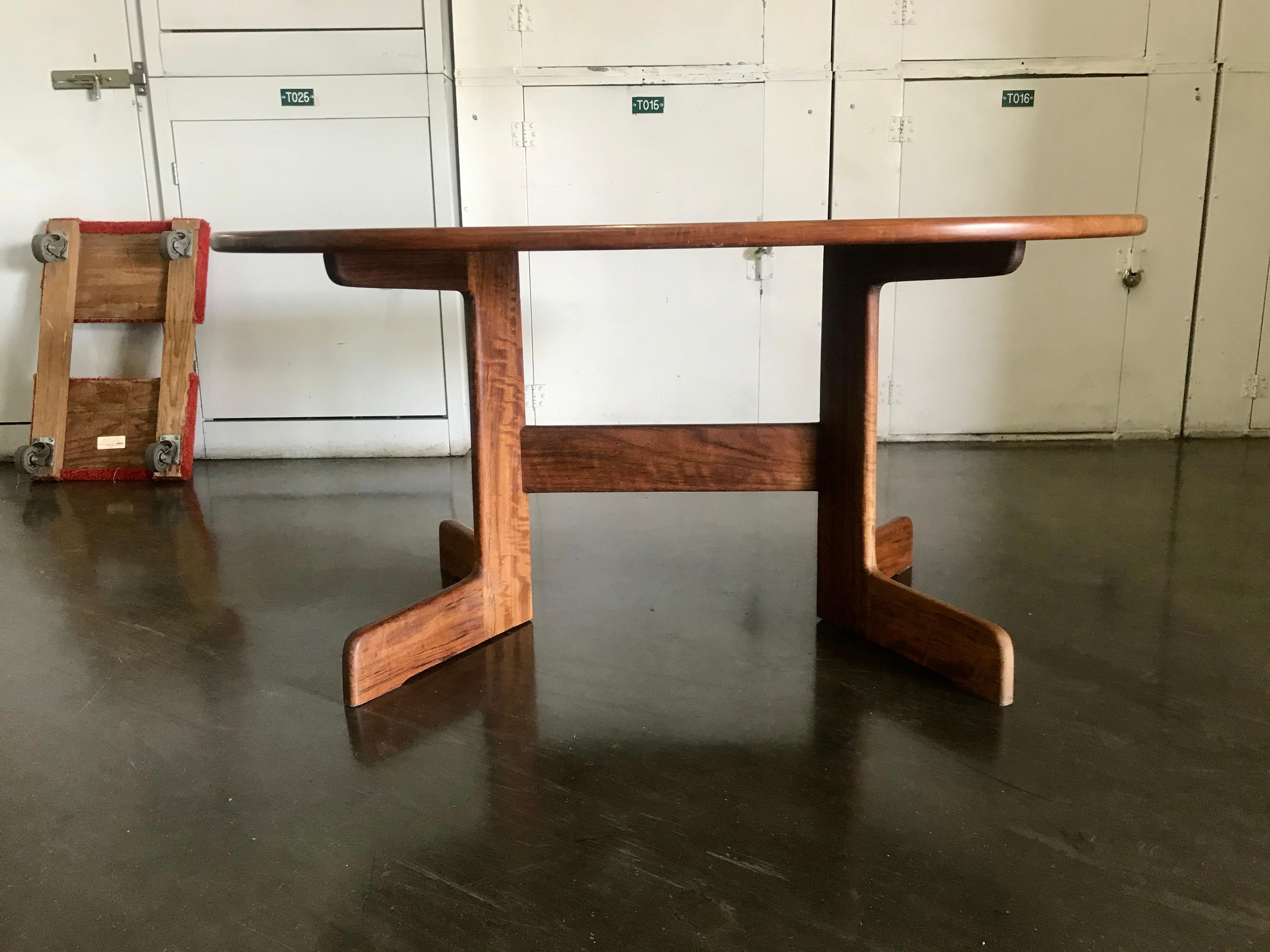 Shedua Wood Dining Table + Four Chairs Gerald McCabe For Sale 1