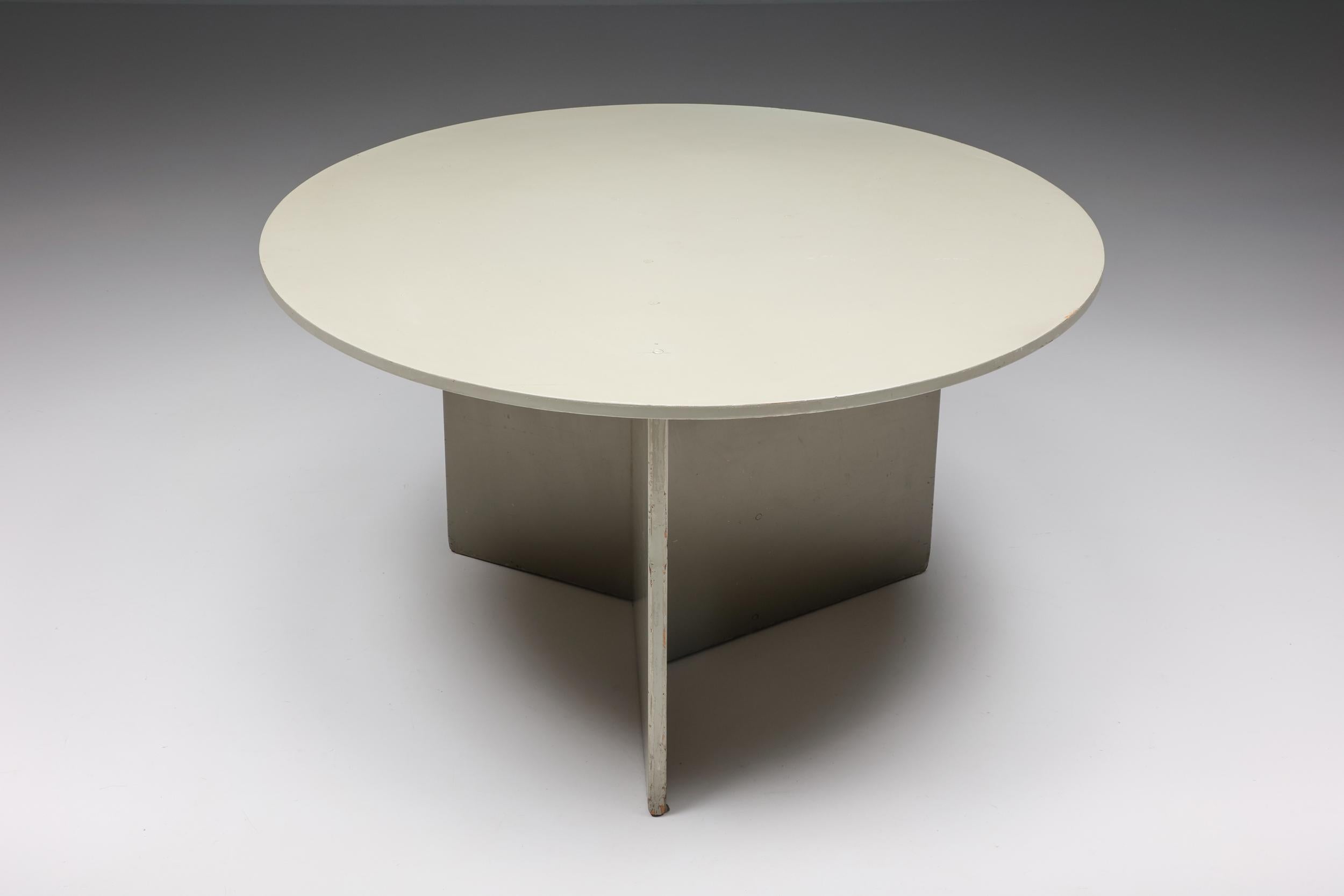 Britannique Table de salle à manger ronde moderniste Gerald Summers, années 1930 en vente