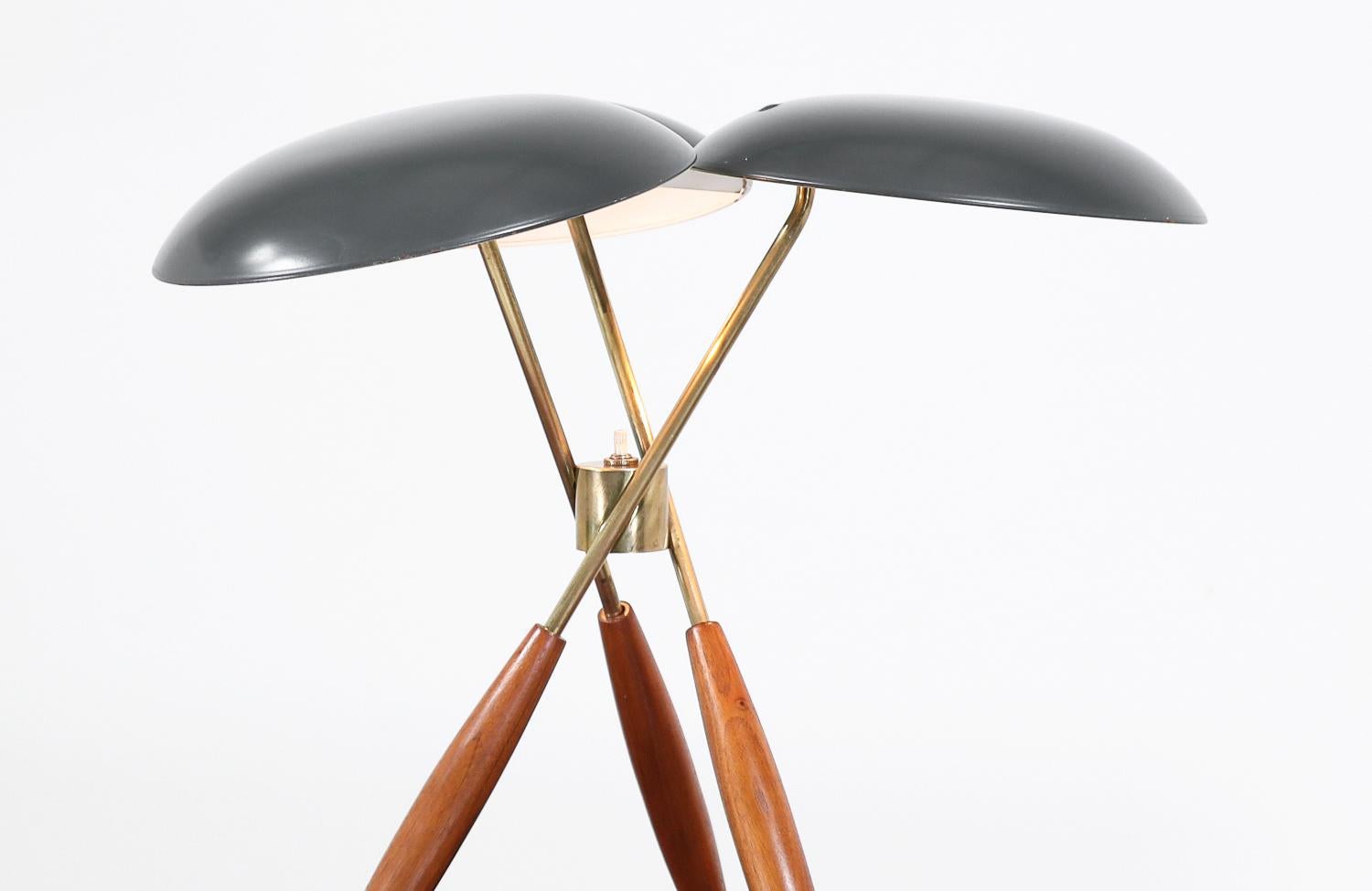 Mid-Century Modern Gerald Thurston Brass Tripod Table Lamp for Lightolier Co.
