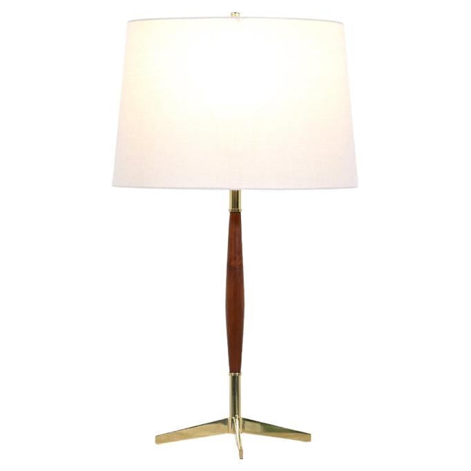 Expertly Restored - Gerald Thurston Brass Tripod Table Lamp with Walnut Accent For Sale