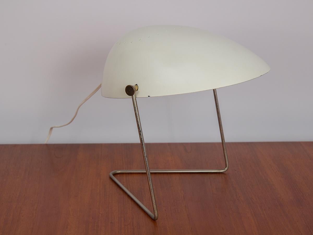 20ième siècle Lampe de cricket Gerald Thurston en vente