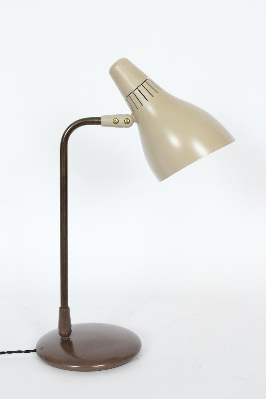 Gerald Thurston for Lightolier Adjustable Taupe Desk Lamp, 1950's For Sale 1