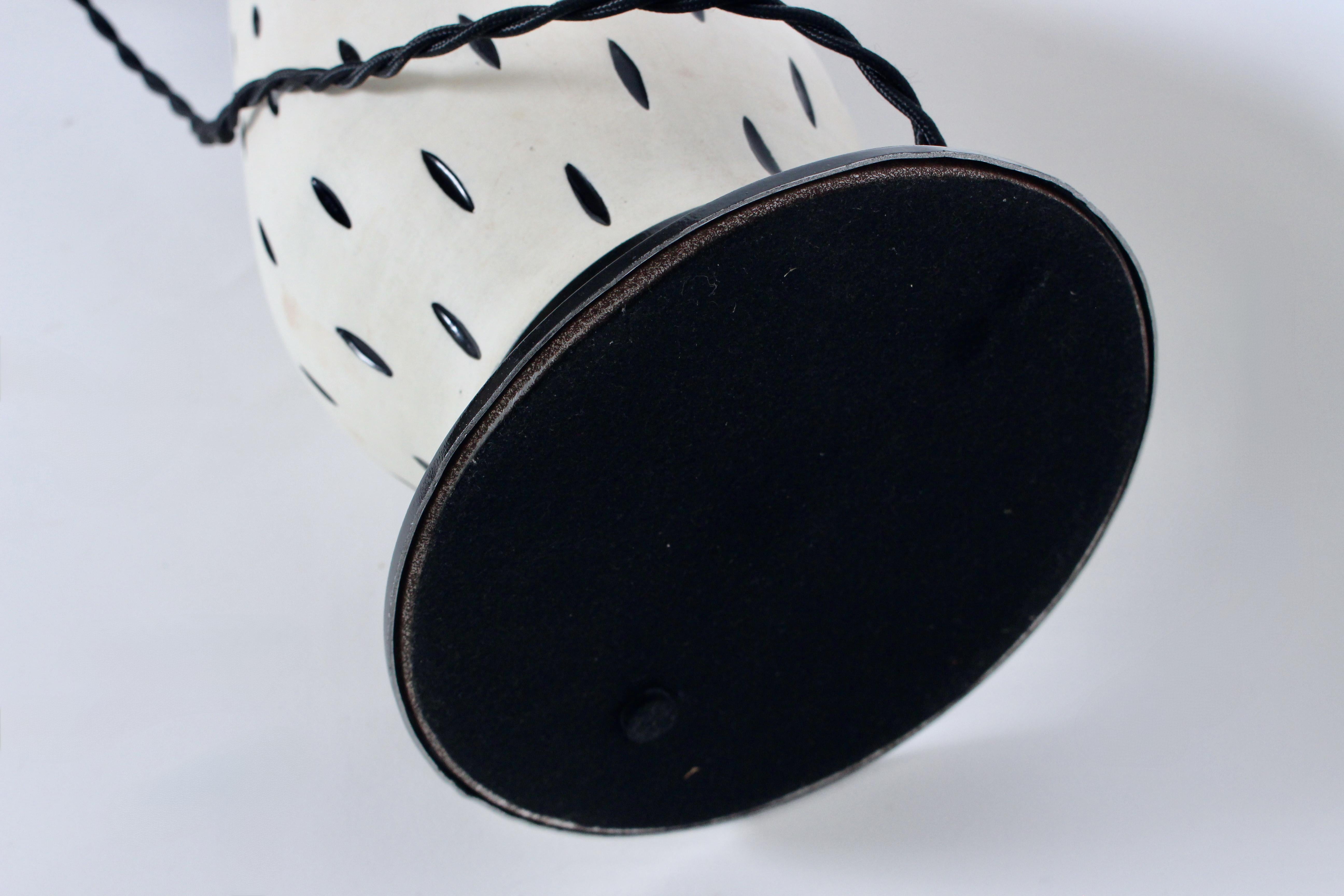 Gerald Thurston per Lightolier Lampada da tavolo in ceramica di Bisque ed Eliptical Black Gloss in vendita 11