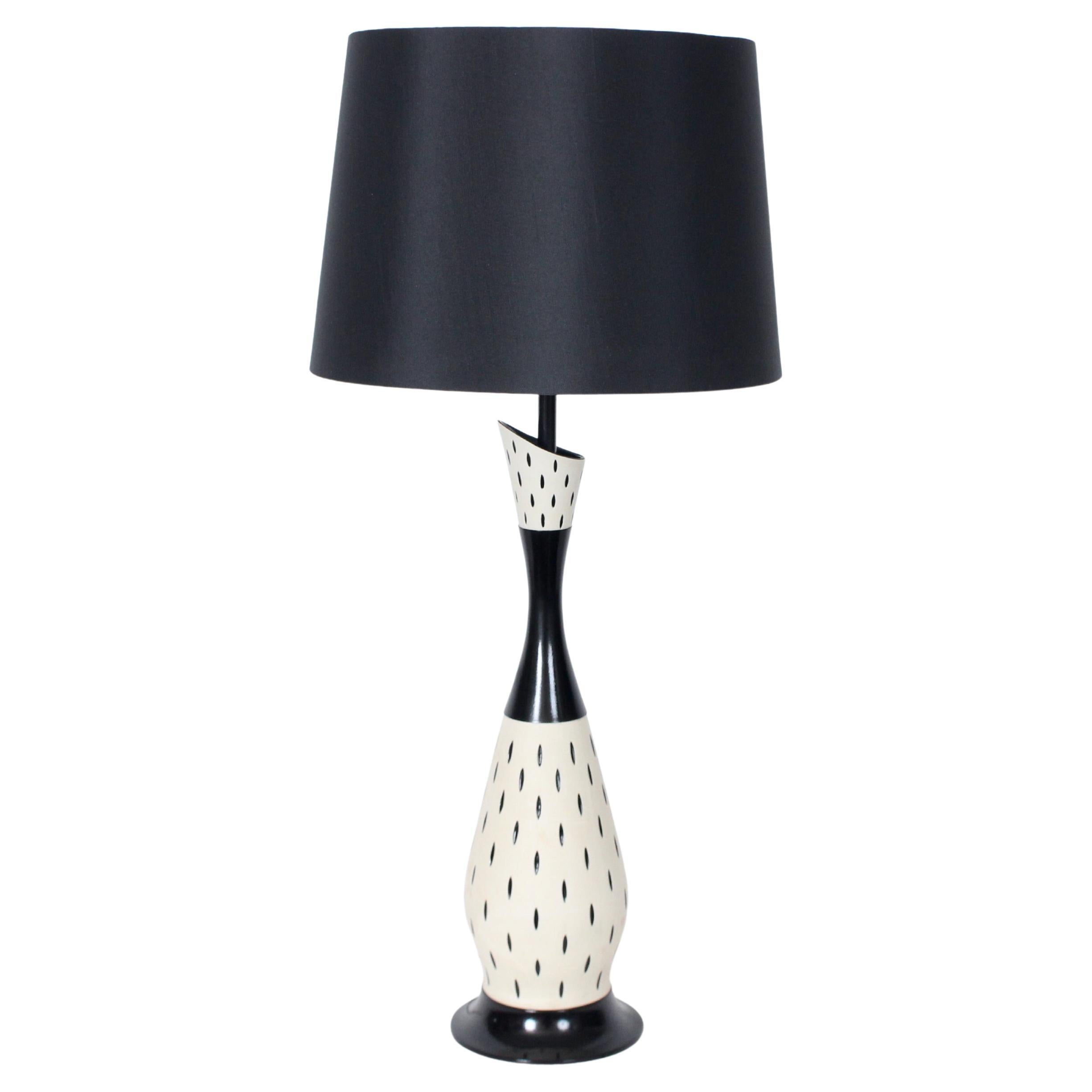 Gerald Thurston per Lightolier Lampada da tavolo in ceramica di Bisque ed Eliptical Black Gloss in vendita