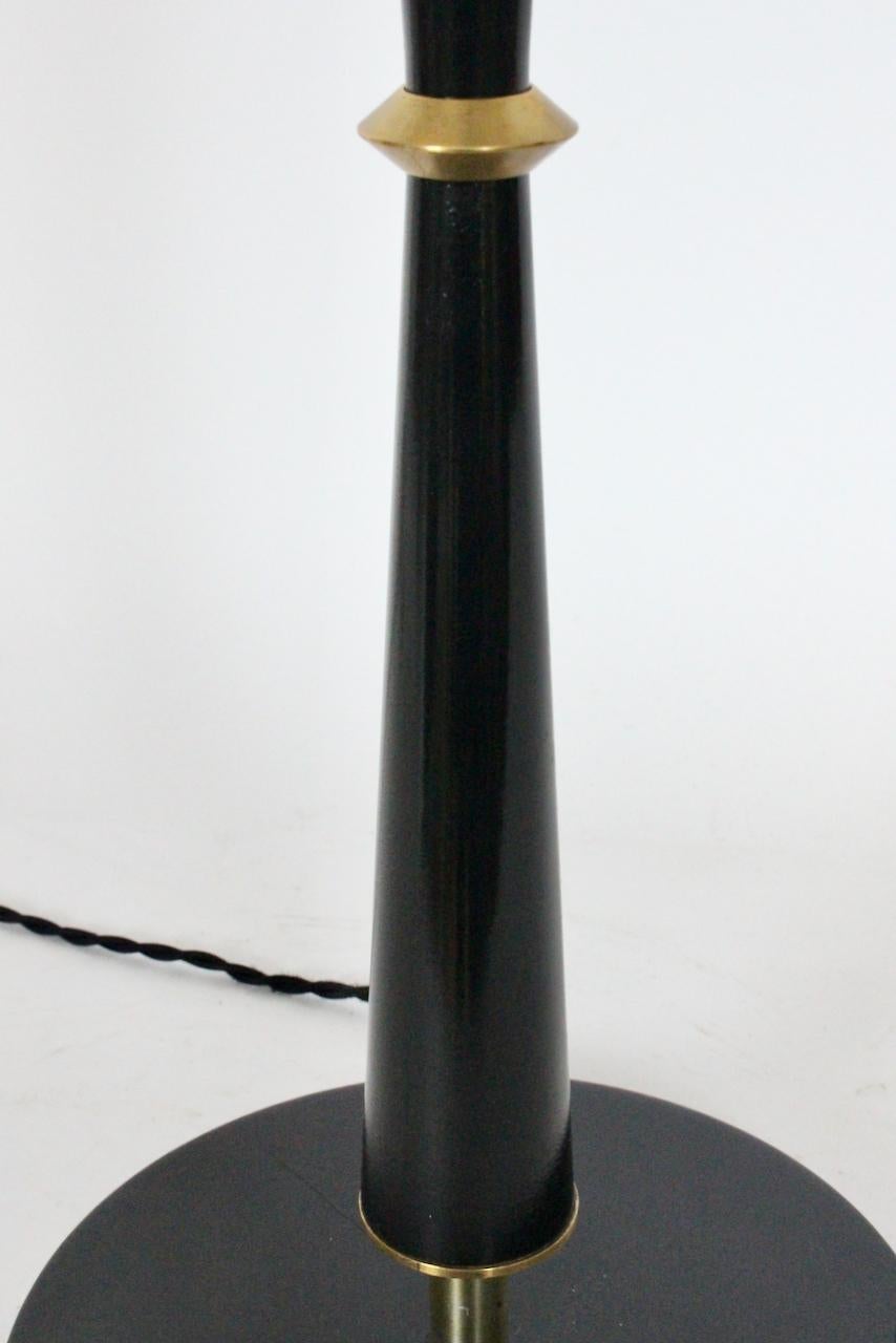 Gerald Thurston for Lightolier Black & Brass Table Lamp For Sale 4