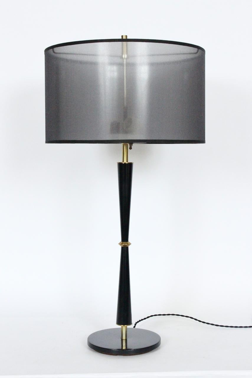 Mid-Century Modern Gerald Thurston pour Lightolier - Lampe de bureau noire et en laiton en vente