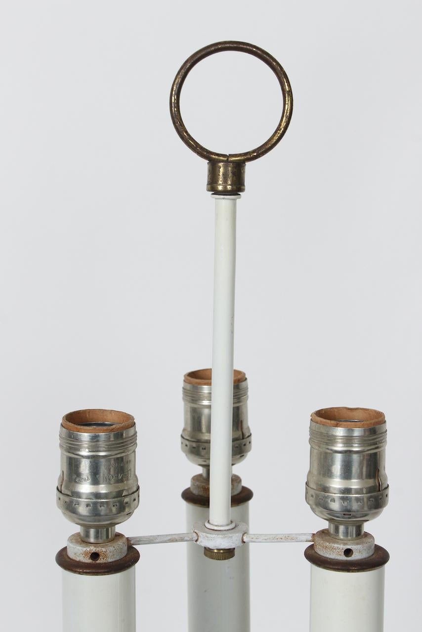 Gerald Thurston pour Lightolier Lampe à trois chandeliers en laiton en vente 7