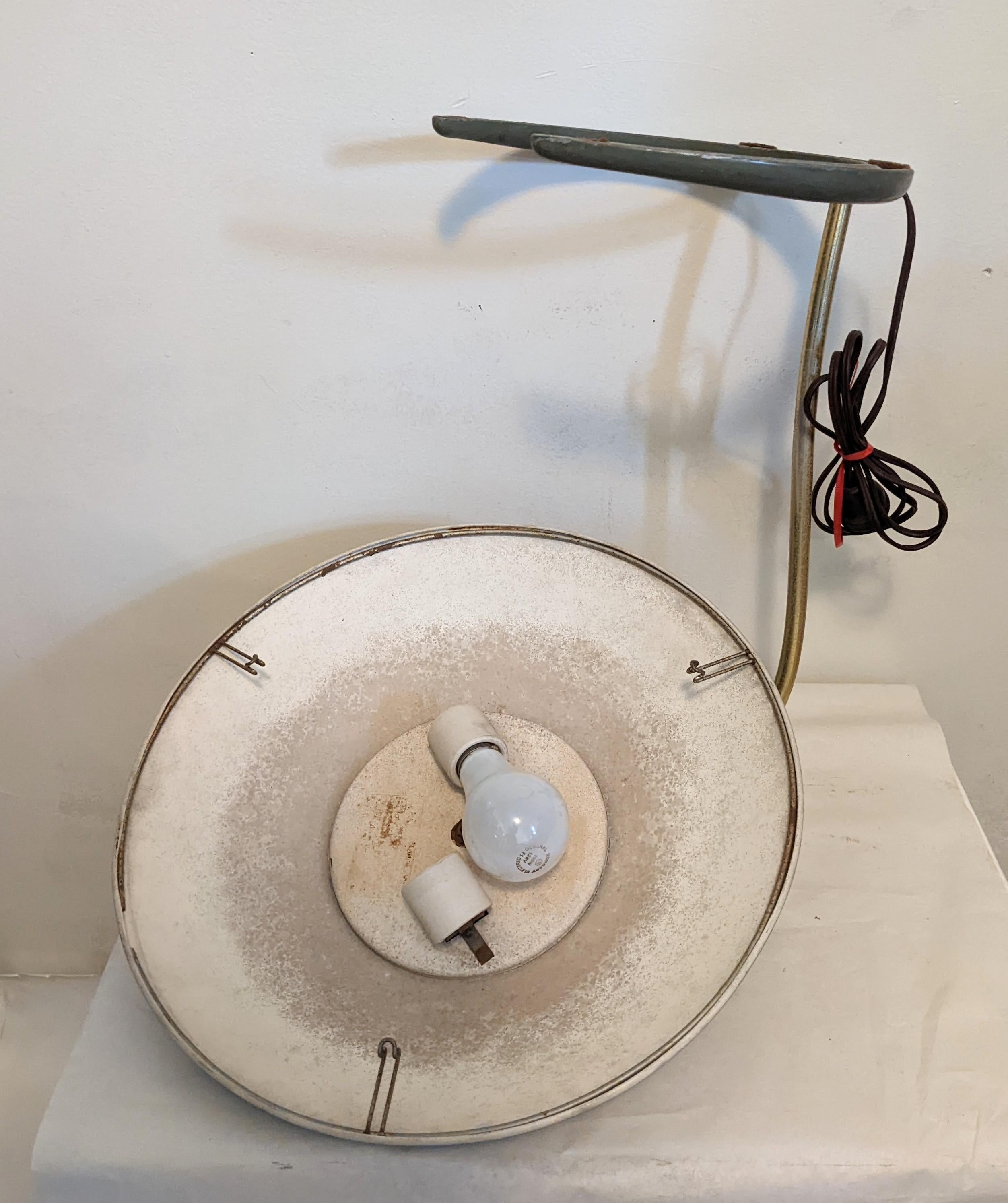 Gerald Thurston for Lightolier Desk Lamp For Sale 3