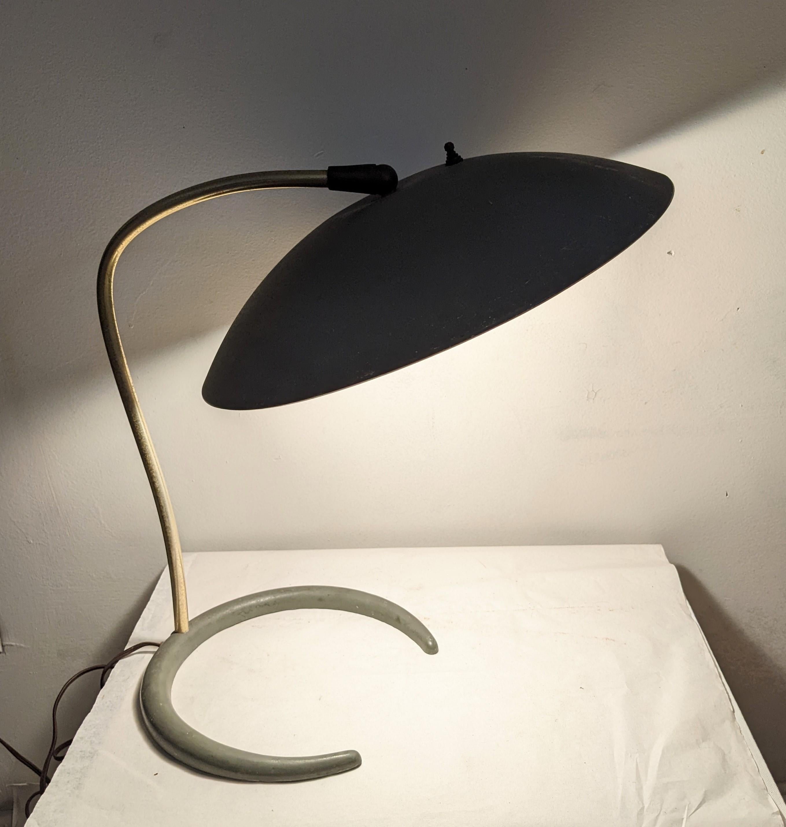 Gerald Thurston for Lightolier Desk Lamp For Sale 1