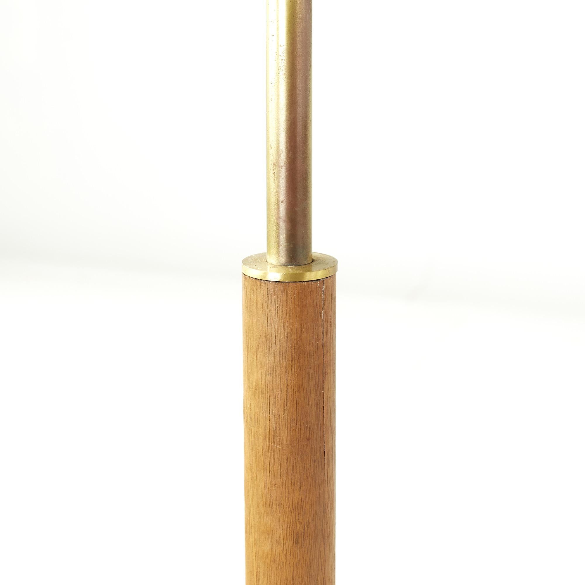 Gerald Thurston for Lightolier  Mid Century Walnut and Brass Floor Lamp For Sale 1