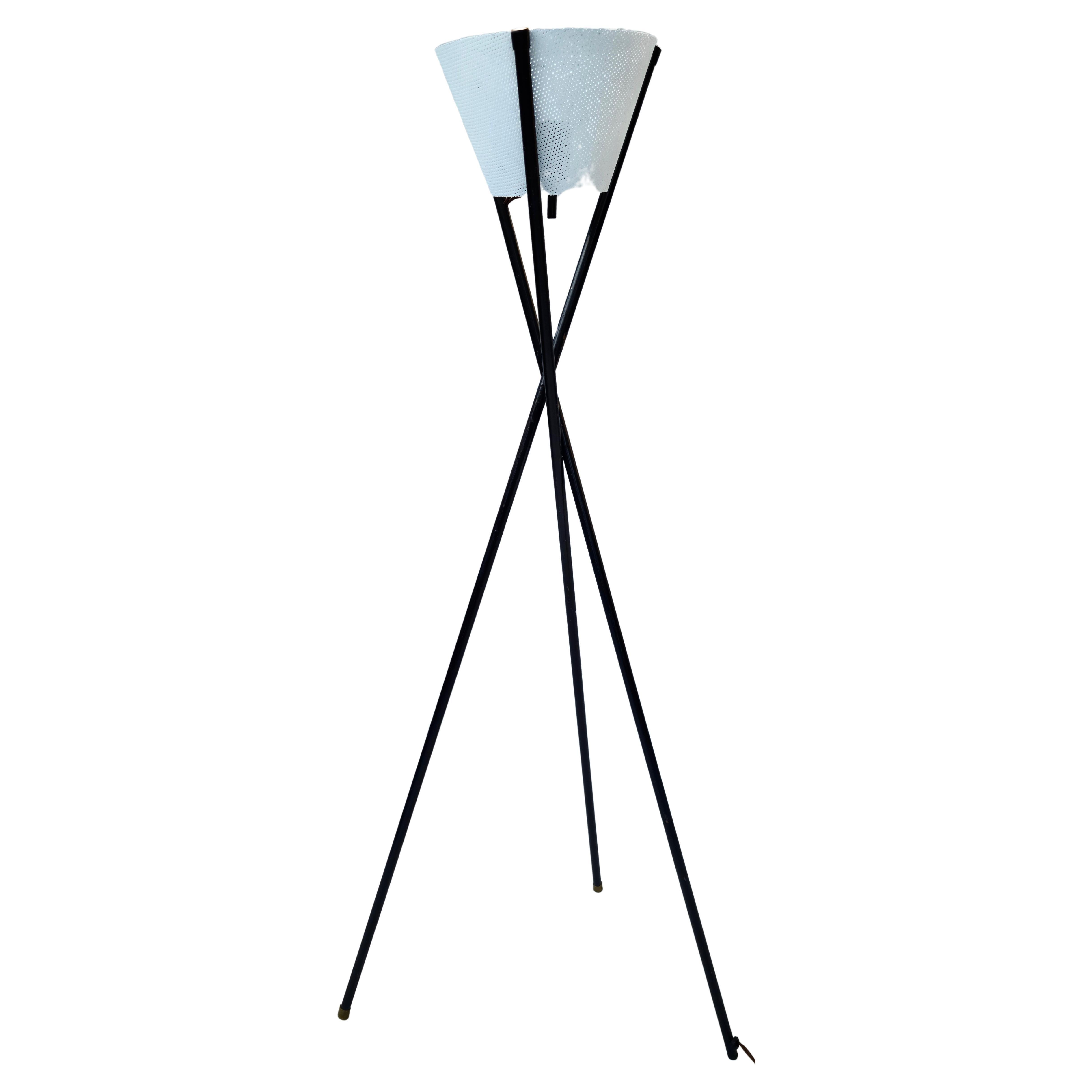 Gerald Thurston for Lightolier Tripod Floor Lamp For Sale
