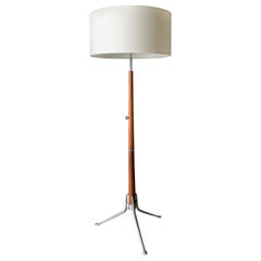 Gerald Thurston for Lightolier Walnut Adjustable Floor Lamp, circa 1955