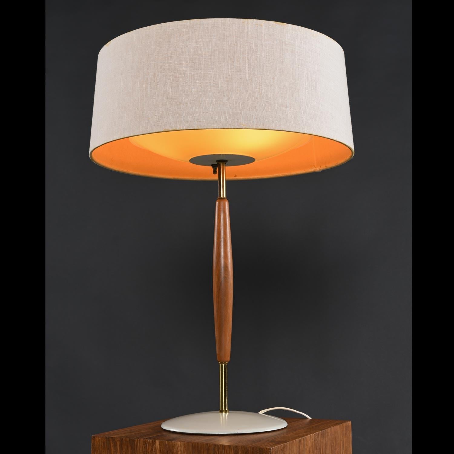 Mid-Century Modern Gerald Thurston for Lightolier Walnut and Brass Tapered Table Lamp