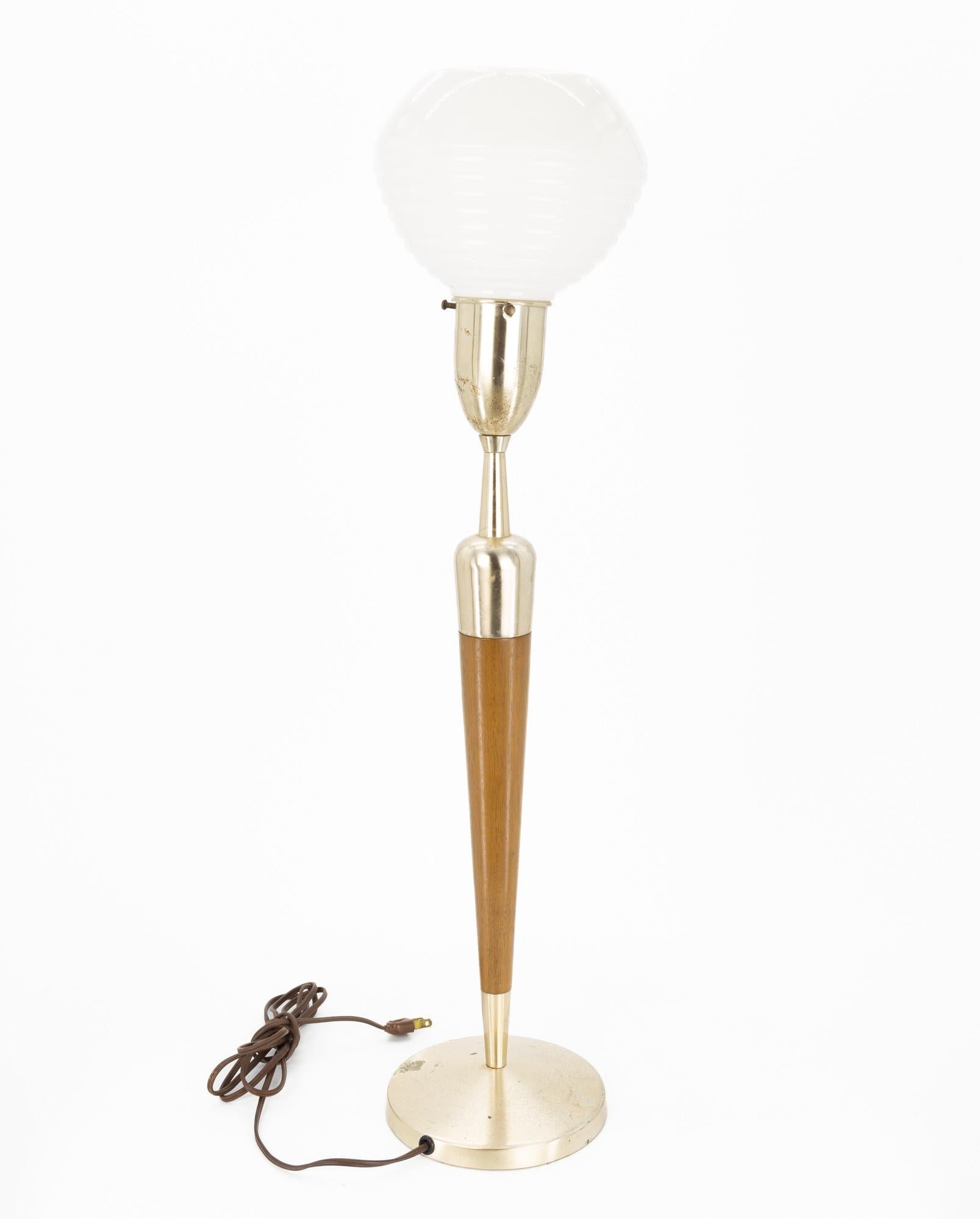 Mid-Century Modern Gerald Thurston for Stiffel Mid Century Teak Table Lamp For Sale