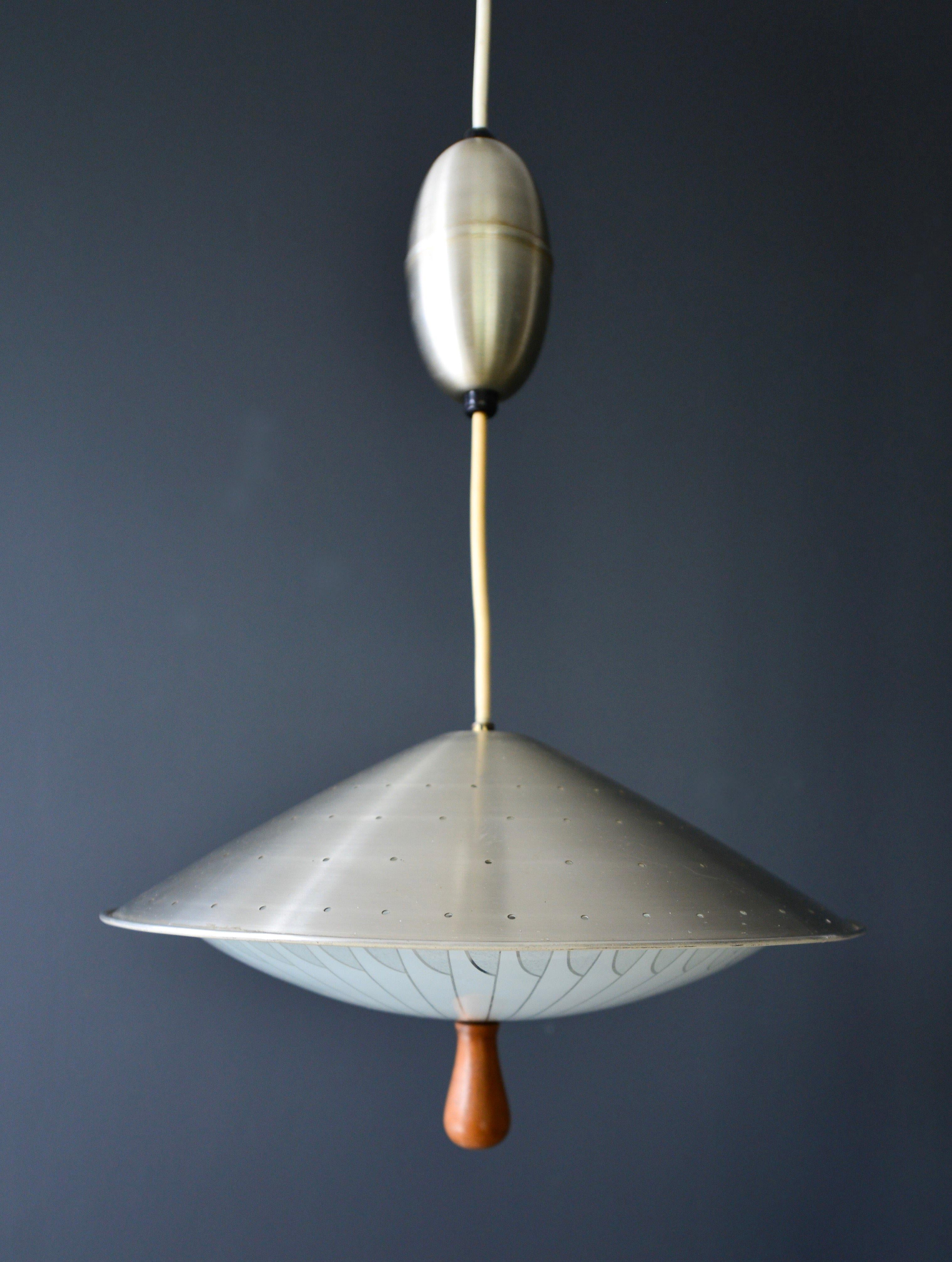 Gerald Thurston lamp.