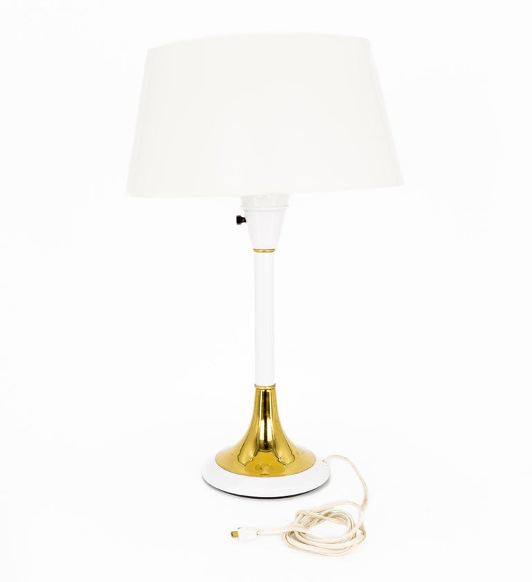 Gerald Thurston MCM White Aluminum Brass Table Lamp with Original Shade