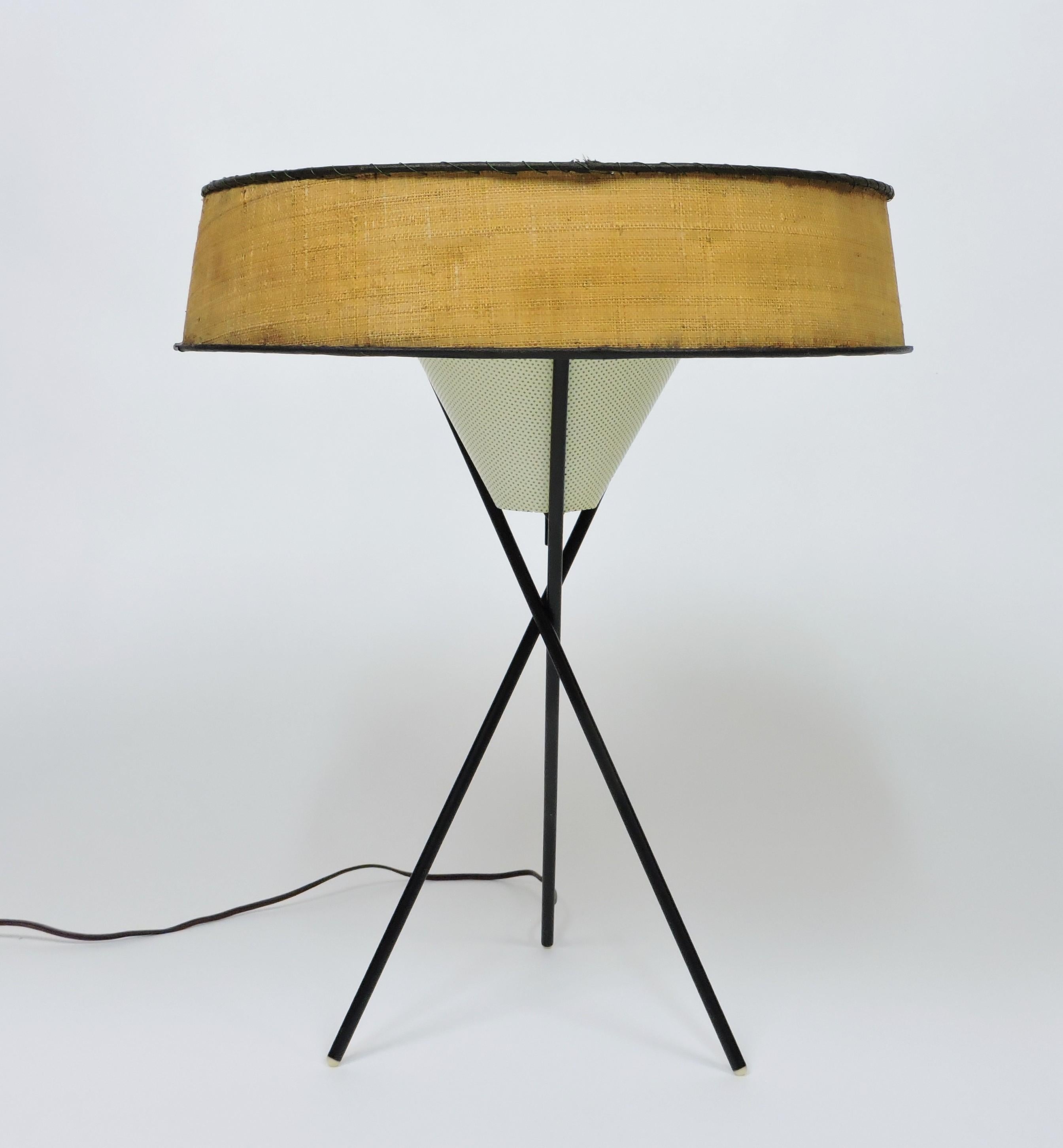 Gerald Thurston Mid Century Modern Tripod Table Lamp for Lightolier For Sale 6