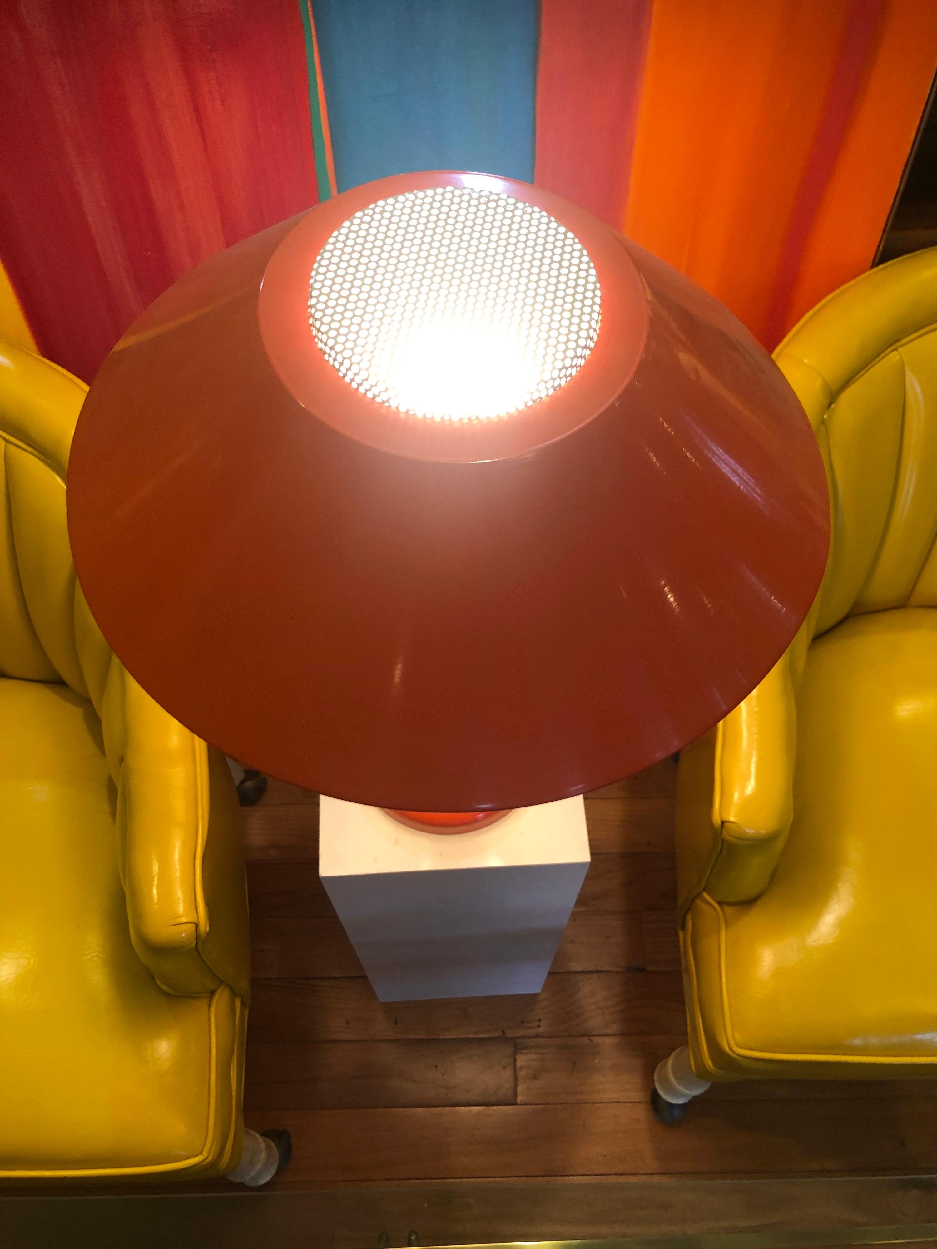 Gerald Thurston Orange Table Lamp by Lightolier For Sale 1