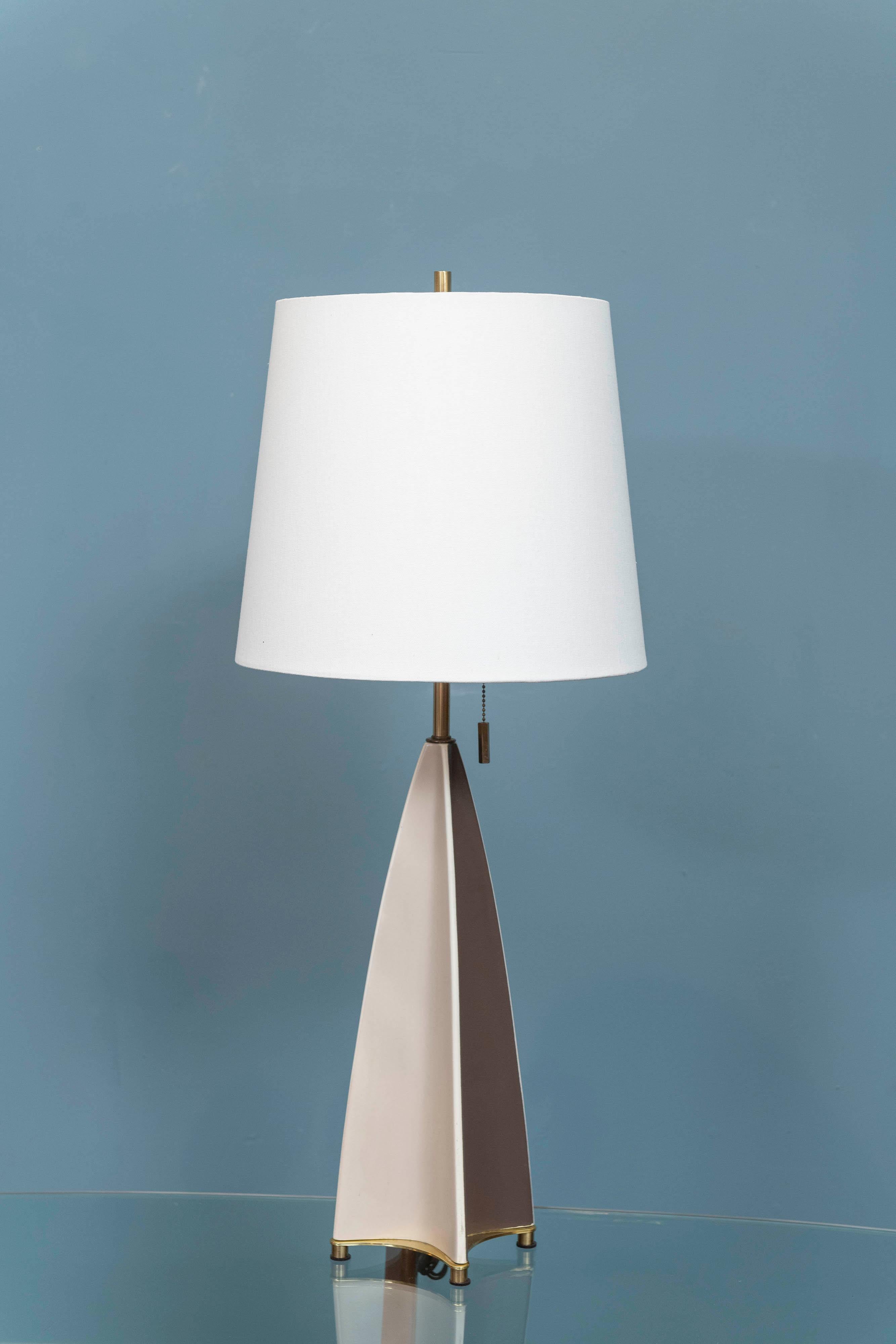Mid-Century Modern Gerald Thurston Parabolic Fin Lamp for Lightolier For Sale