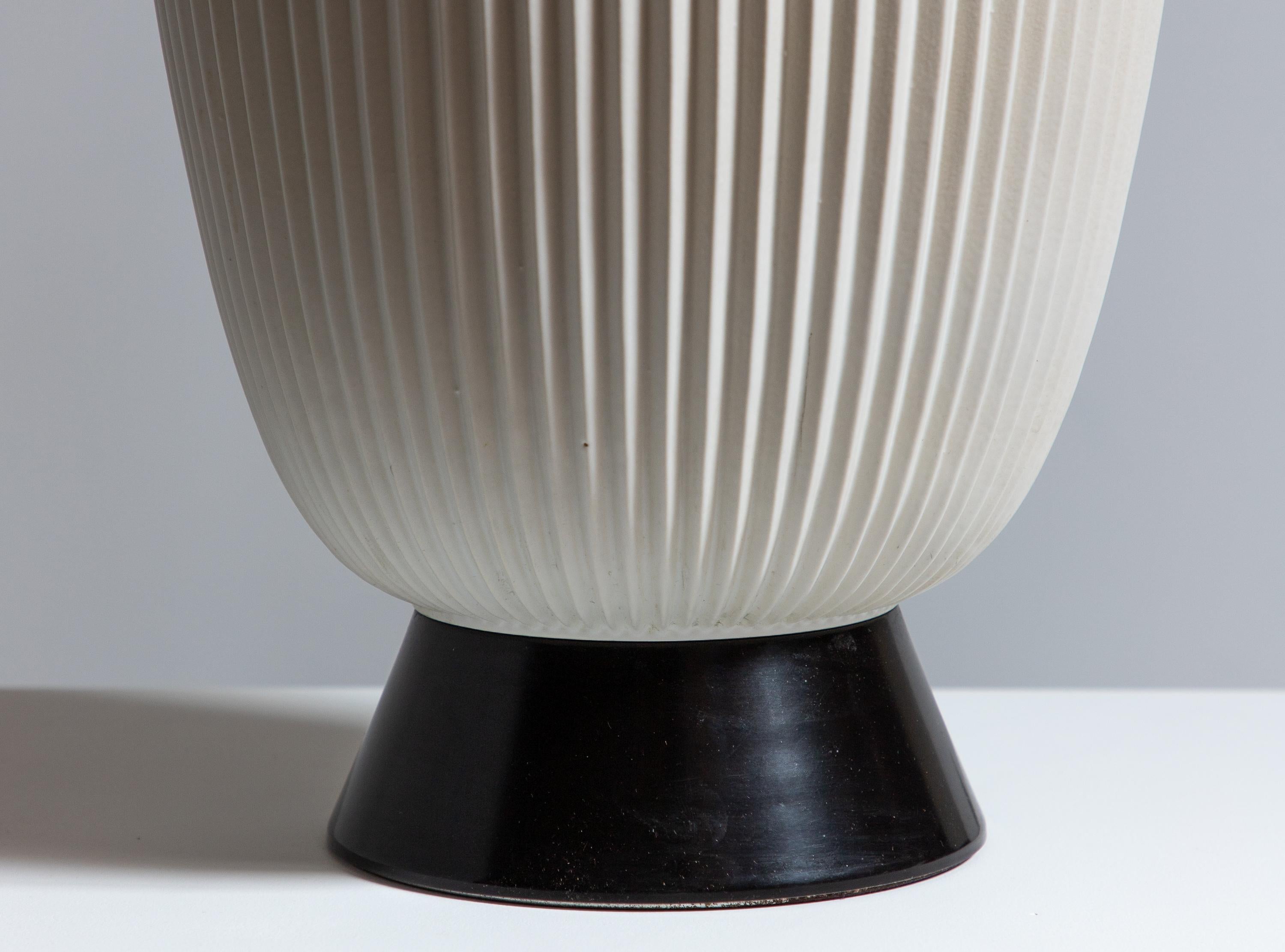 Lampes de table en céramique striée Gerald Thurston en vente 1