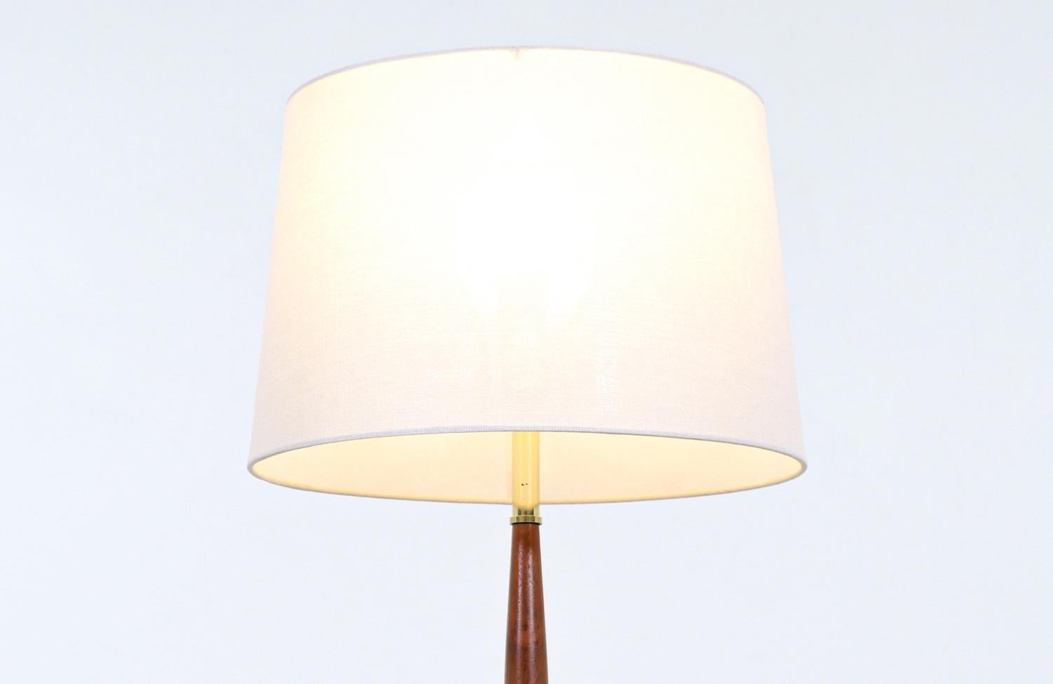 Mid-Century Modern Gerald Thurston Sculpted Brass & Walnut Tripod Table Lamp