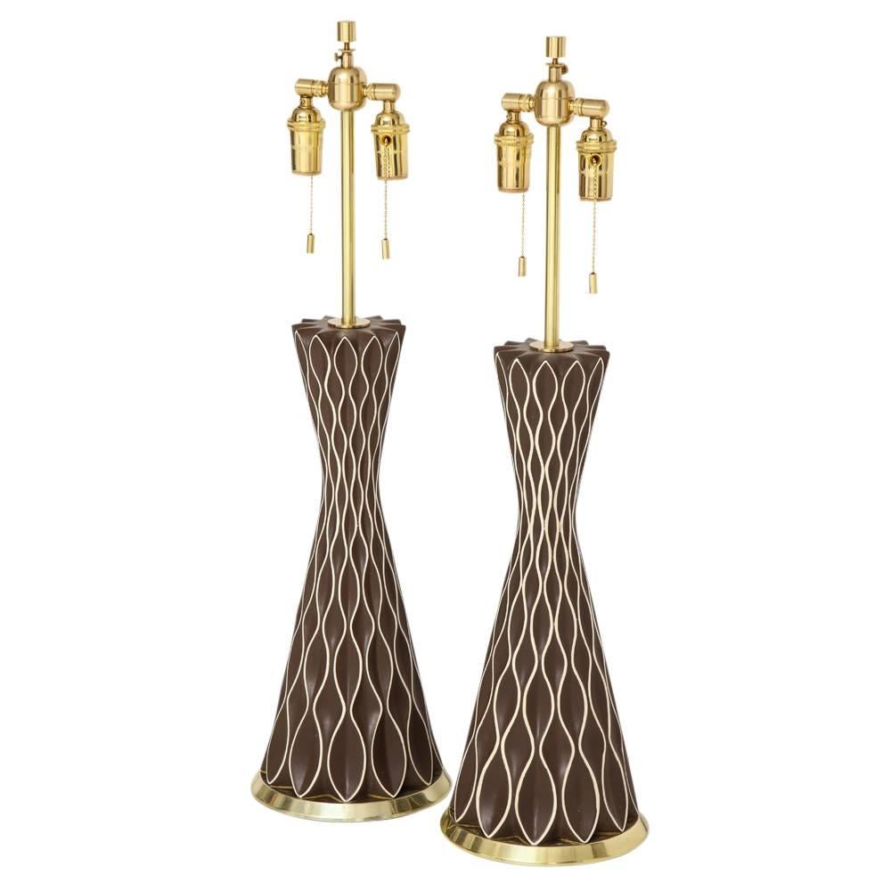 Lacquered Gerald Thurston Table Lamps, Porcelain, Brass, Brown, White, Honeycomb