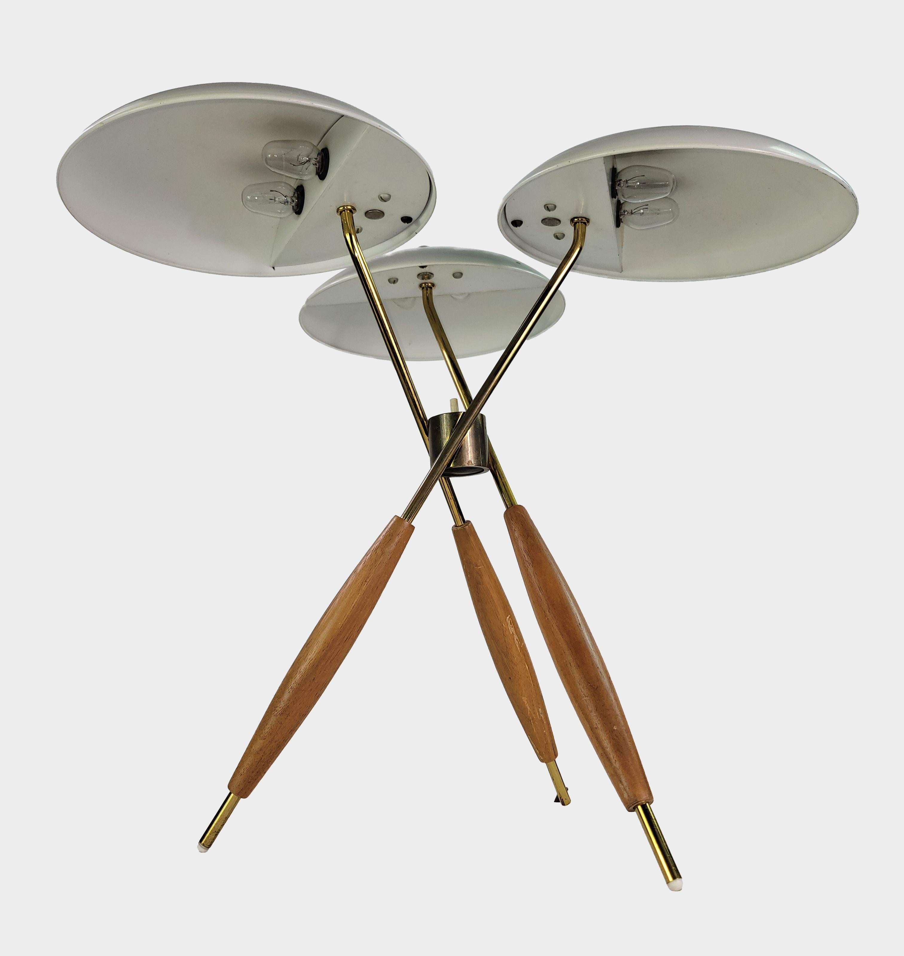American Gerald Thurston Tripod Table Lamp For Sale