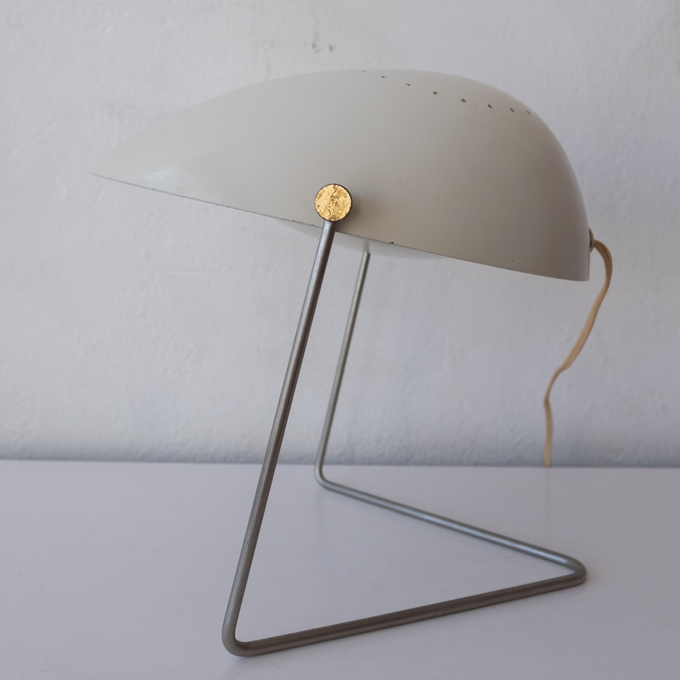 Gerald Thurston Wall Table or Desk Cricket Lamp Midcentury , 1950s In Good Condition In San Diego, CA
