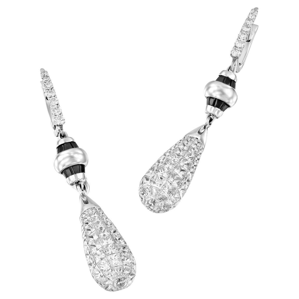 Geraldo 23.15 Carat Briolettes Diamond Invisible Setting Earrings For Sale