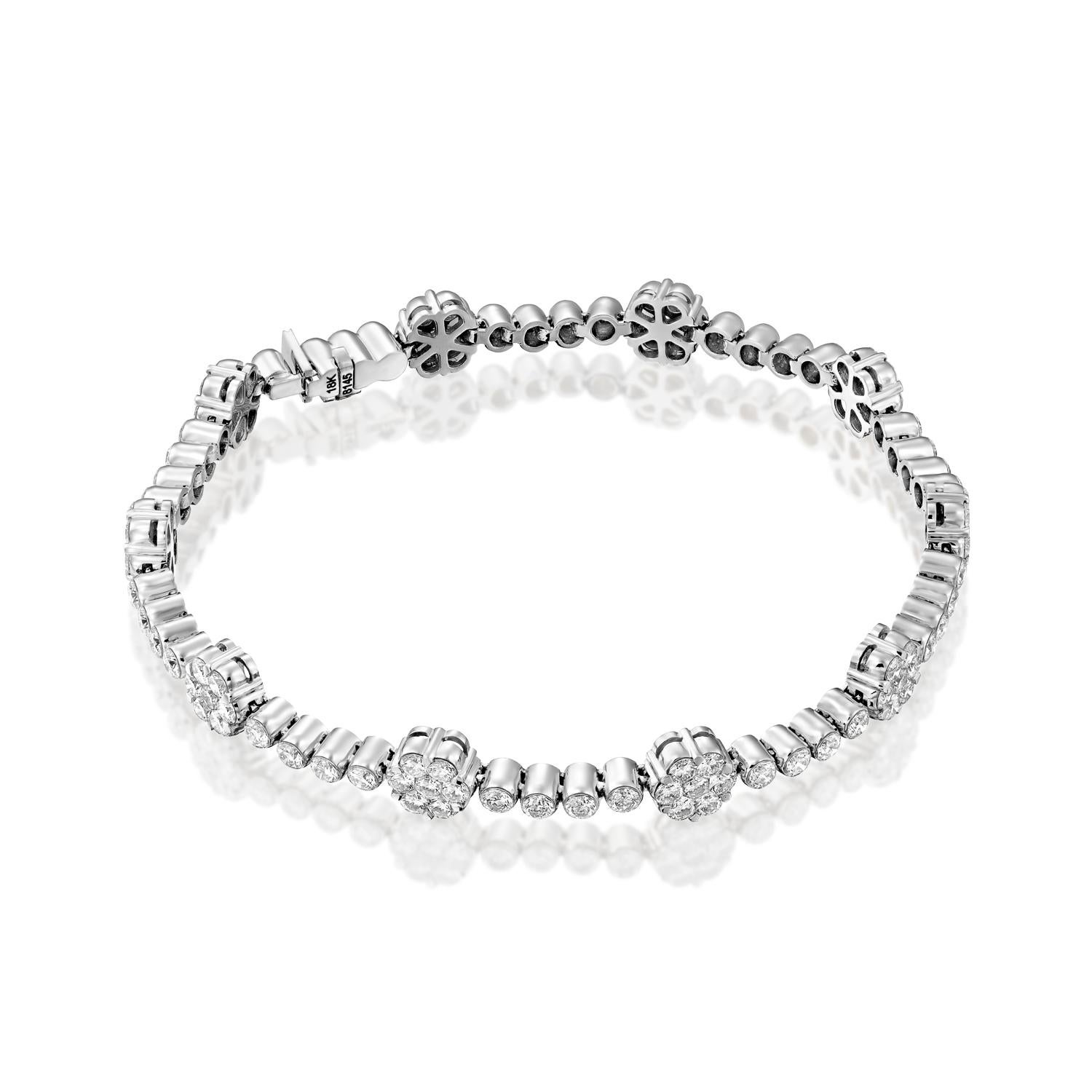 Contemporary Geraldo 4.6 Carat Diamond Invisible Setting Bracelet For Sale