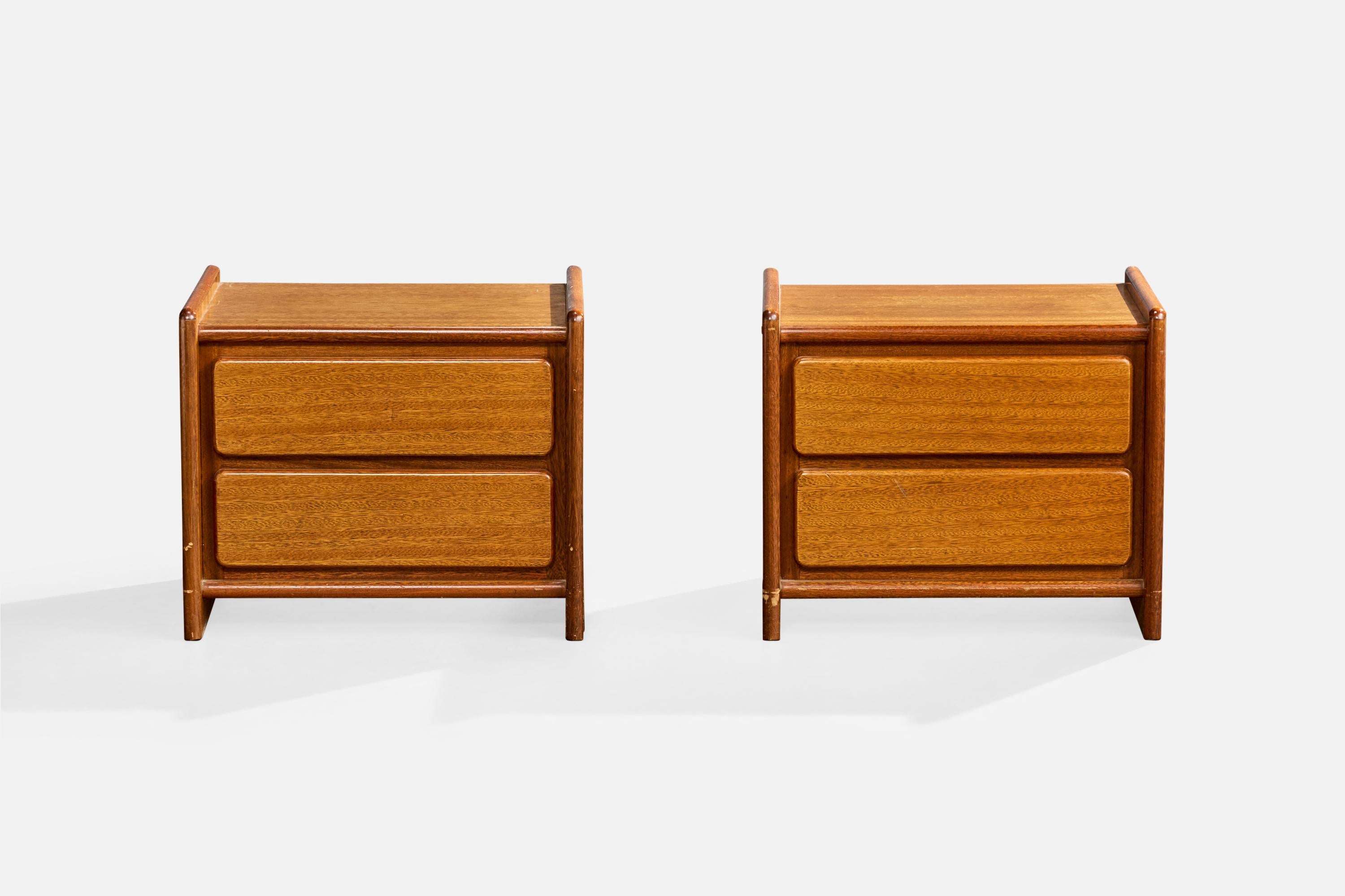 Geraldo de Barros, Mesillas de noche, Madera, Brasil, Década de 1970 Moderno de mediados de siglo en venta