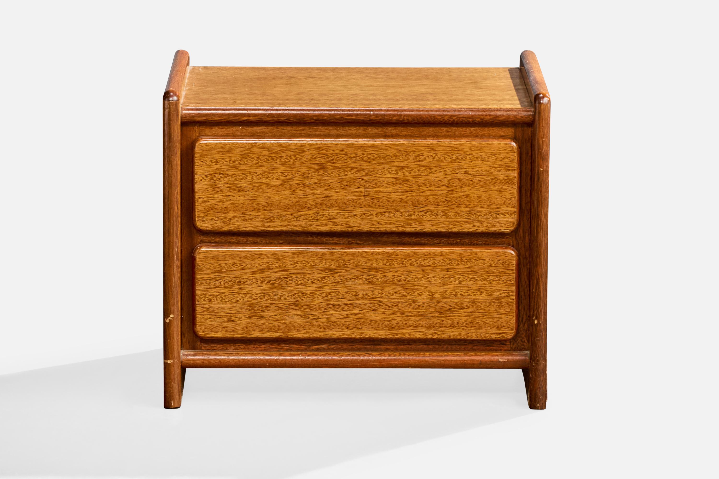 Geraldo de Barros, Mesillas de noche, Madera, Brasil, Década de 1970 en Bueno estado para la venta en High Point, NC