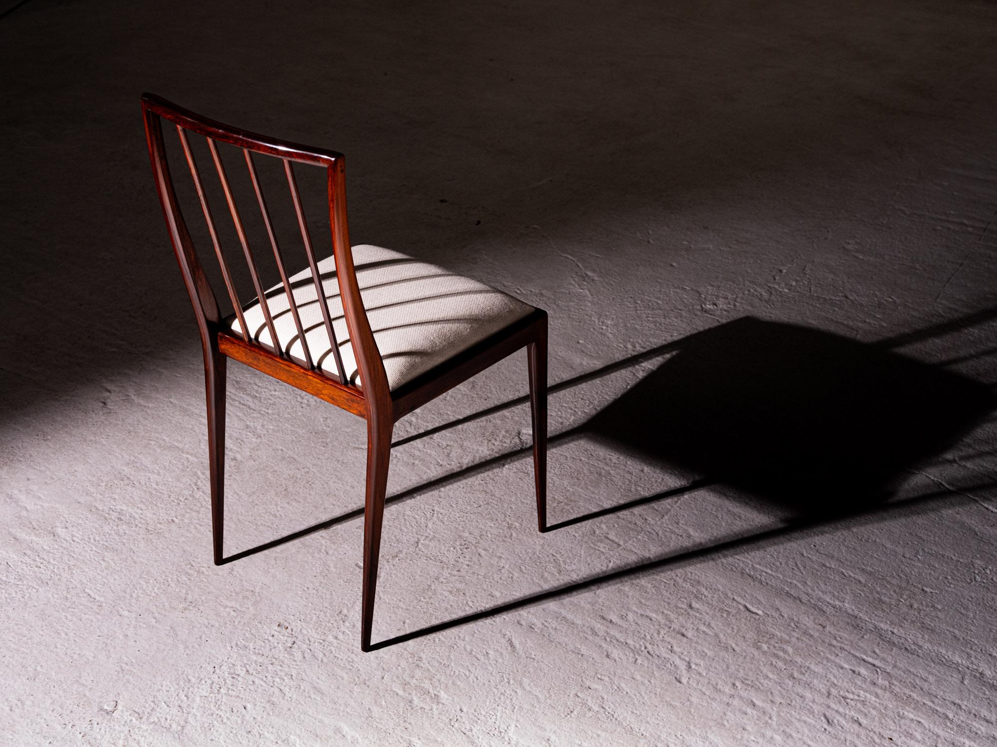 Fatto a mano Geraldo de Barros. Pair of chaises, Solid wood and fabric. c. 1960 in vendita