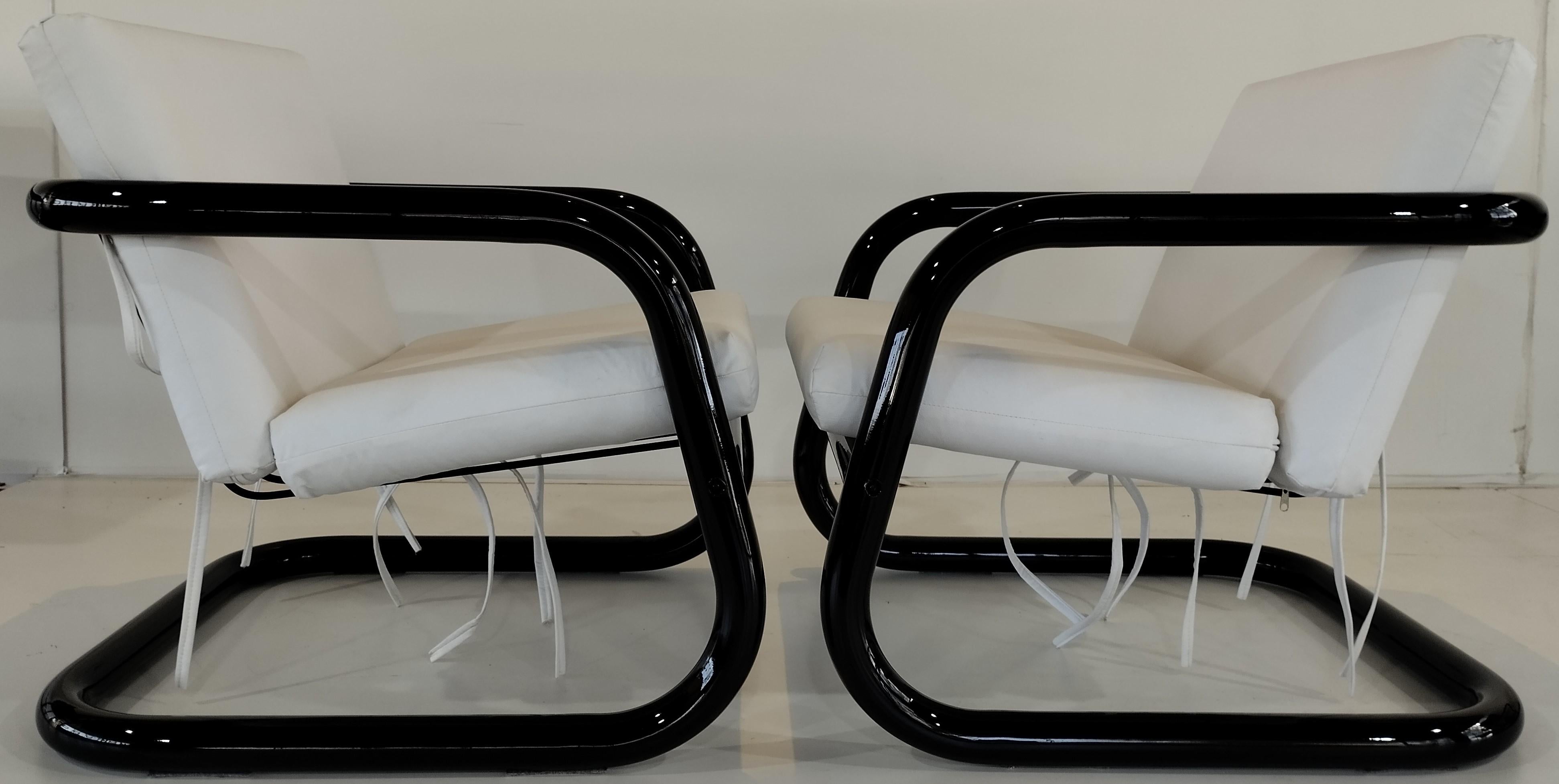 Mid-Century Modern Geraldo de Barros, pair of  tubular metal armchairs, 1970s For Sale