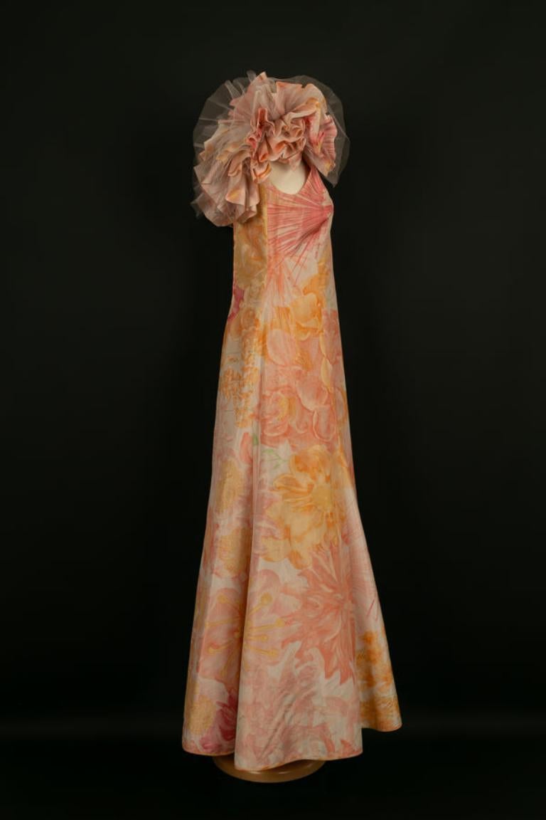 Gerard Blaise Long Dress in Orange and Pink Tones In Good Condition For Sale In SAINT-OUEN-SUR-SEINE, FR