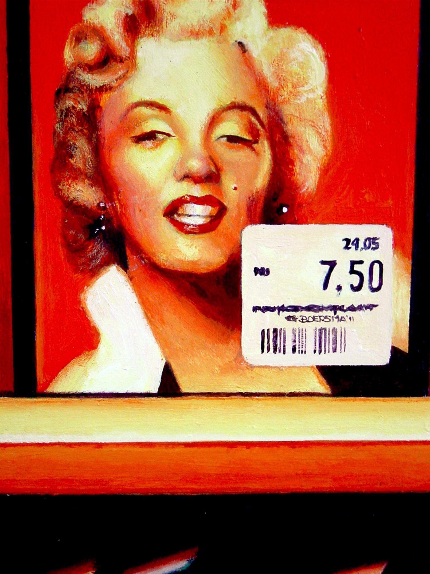 During a visit to the bookstore I saw these books on Marilyn Monroe. She became such an icon, but somehow you can still summarize her life into a few pages in a book and put a price sticker on it. That's what was floating through my mind painting