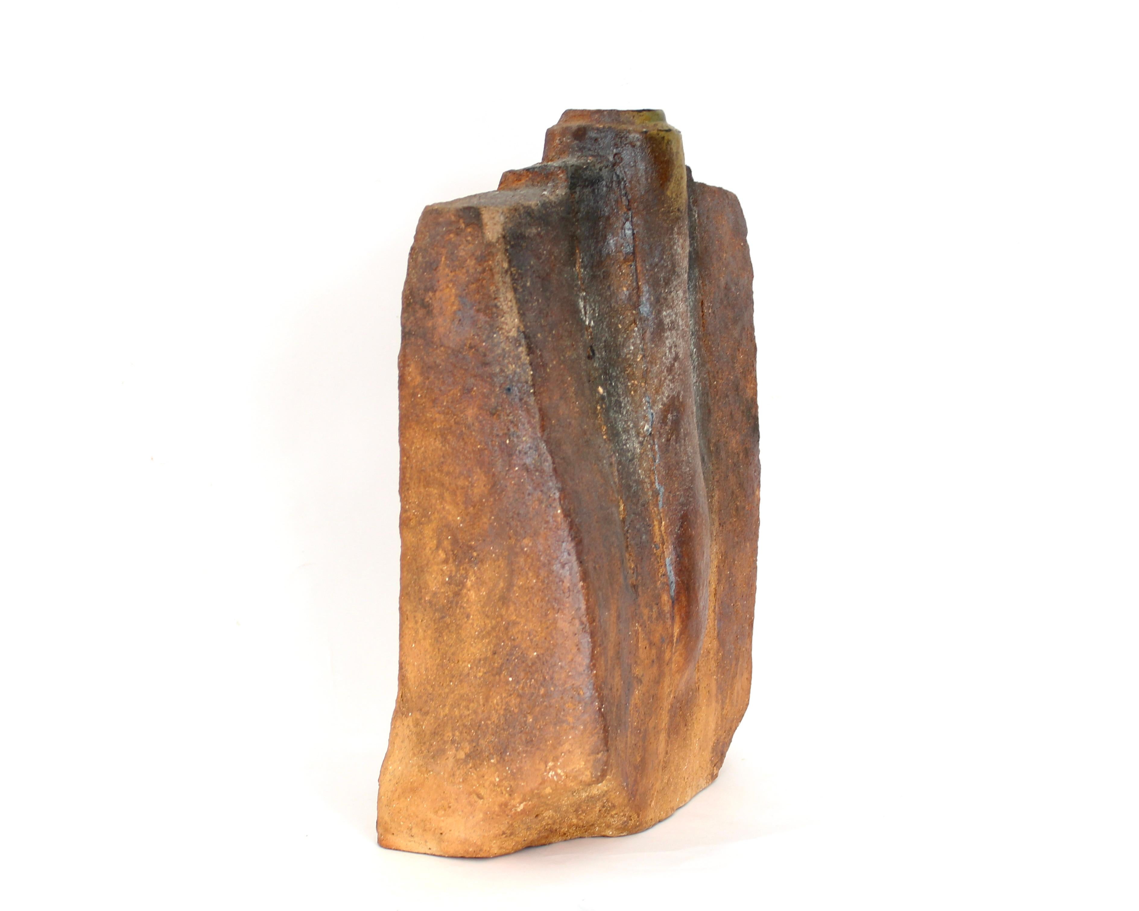 Gerard Brossard Jarrón de cerámica de madera cocida La Borne Francia circa 1976 finales del siglo XX en venta