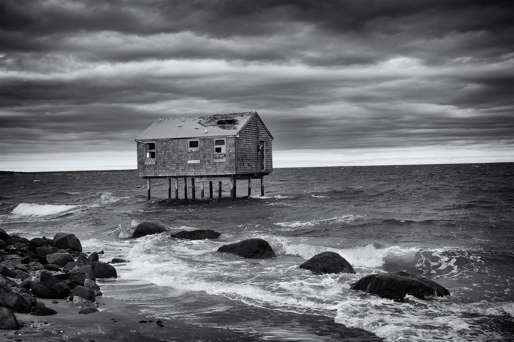 Gerard Giliberti Landscape Photograph - Mulford Lane, Amagansett