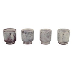 Gerard Hofmann. Céramiste français, propre atelier. Ensemble de quatre petites tasses