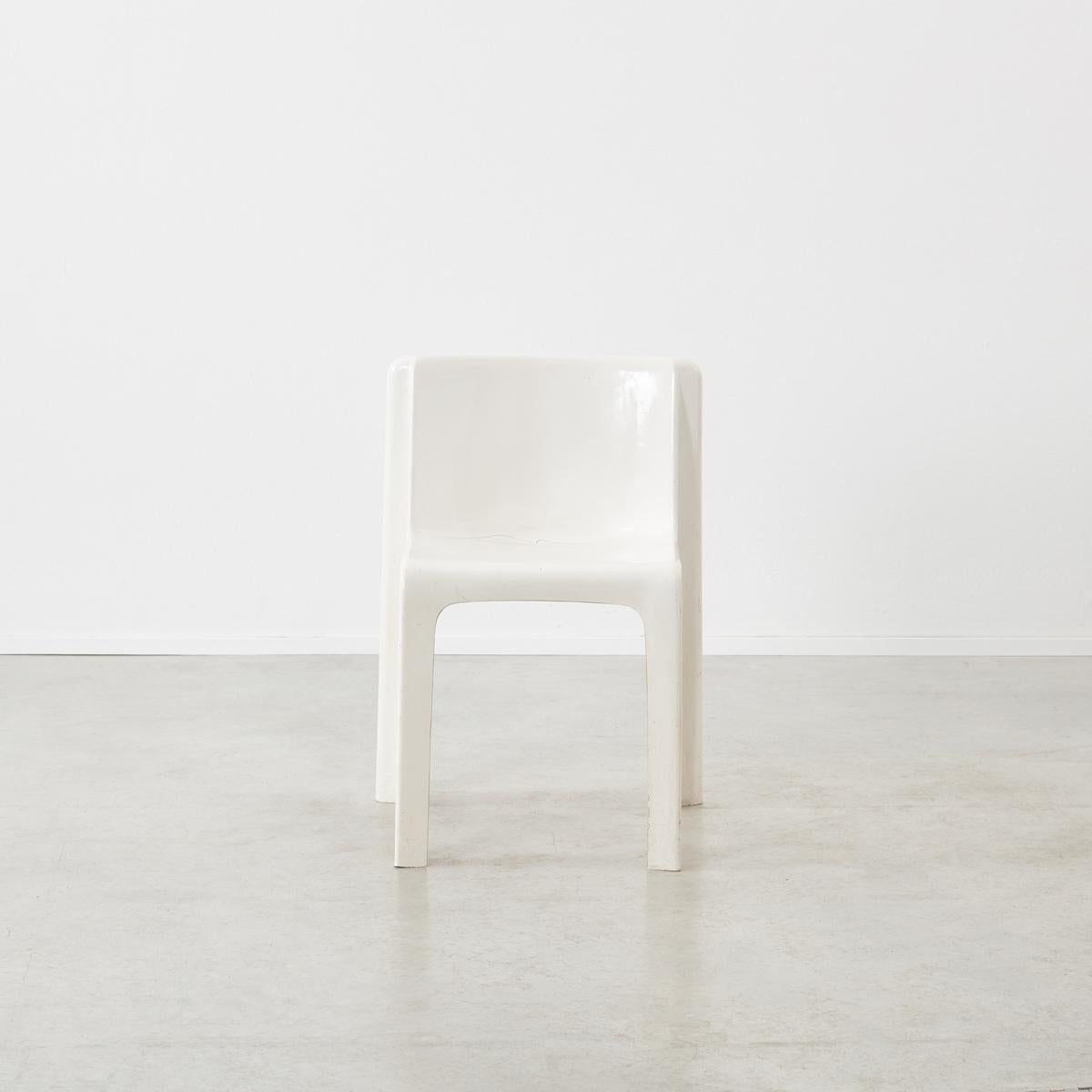 Space Age Gerard Le Fe Fibreglass Chair for Prisunic Editions, France, circa 1970 For Sale