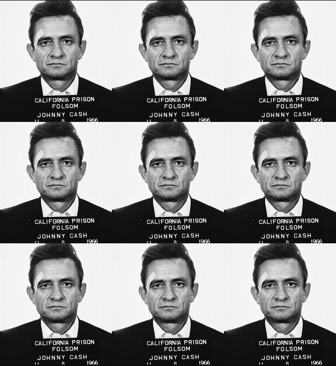 « Johnny Cash Mugshot » Impression sur toile 39 x 36 pouces Ed. of 75 par Gerard Marti

Impression numérique sur papier d'art.  
Livré roulé dans un tube.  
Signé et numéroté par l'artiste.

Photo de Johnny Cash prise à la prison de Folsom en 1966,