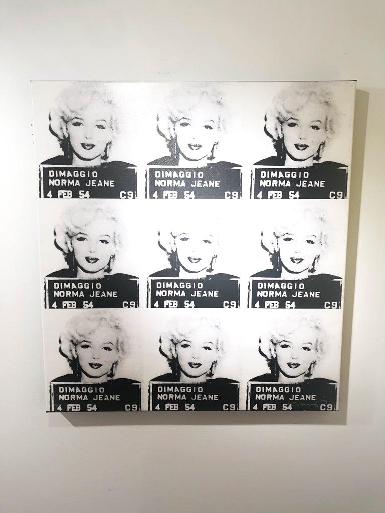 « Marilyn Monroe Mugshot » Impression sur toile 39 x 36 pouces Ed. of 75 par Gerard Marti en vente 1