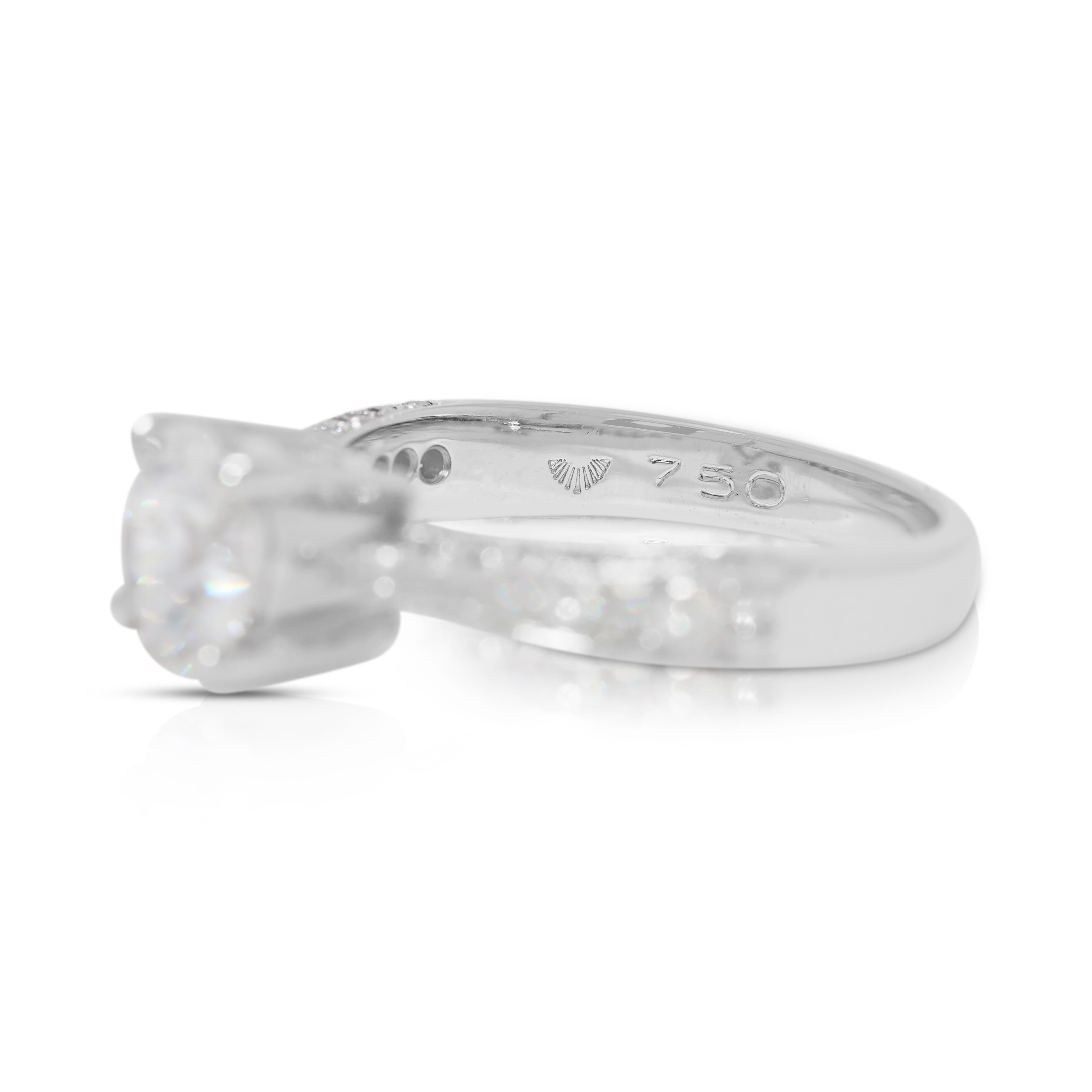Gerard McCabe Prestigious 1.12ct Pave Natural Diamond Ring in 18K White Gold In Excellent Condition For Sale In רמת גן, IL