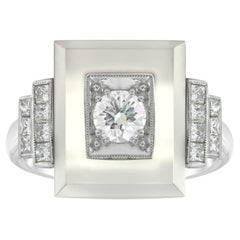 Gerard McCabe "Savoir-faire Collect" - White quartz and diamond ring, 18ct.