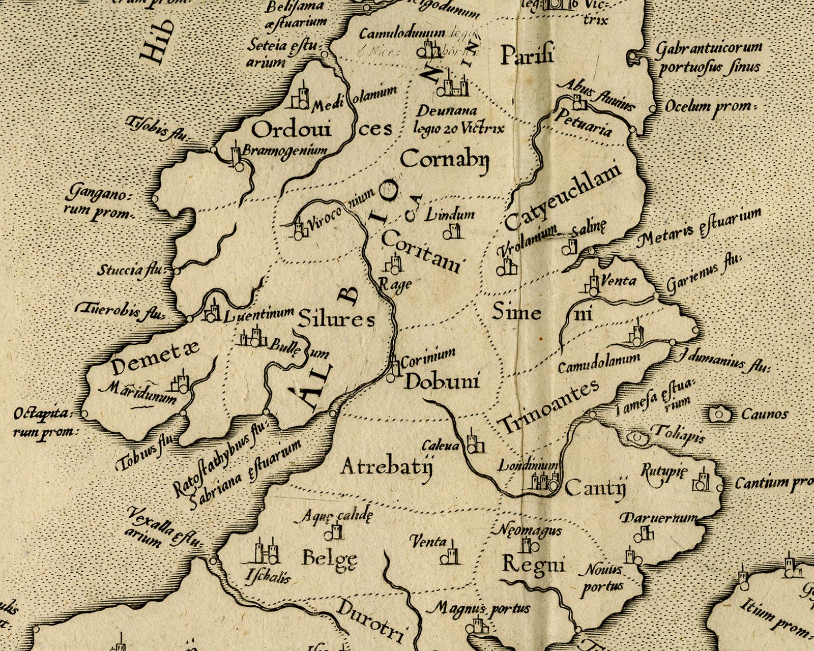 Subject: Antique print, titled: 'Tab. I. Europae. Continens Albion, Britanniam et Hiberniam (…).' - A beautiful Ptolemaic map covering ancient Great Britain, England, Scotland and Ireland. This rare map of the British Isles shows an early view of